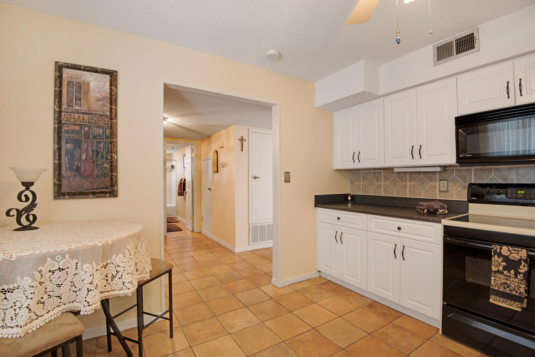 DONLABROOK GARDYNS - Residential