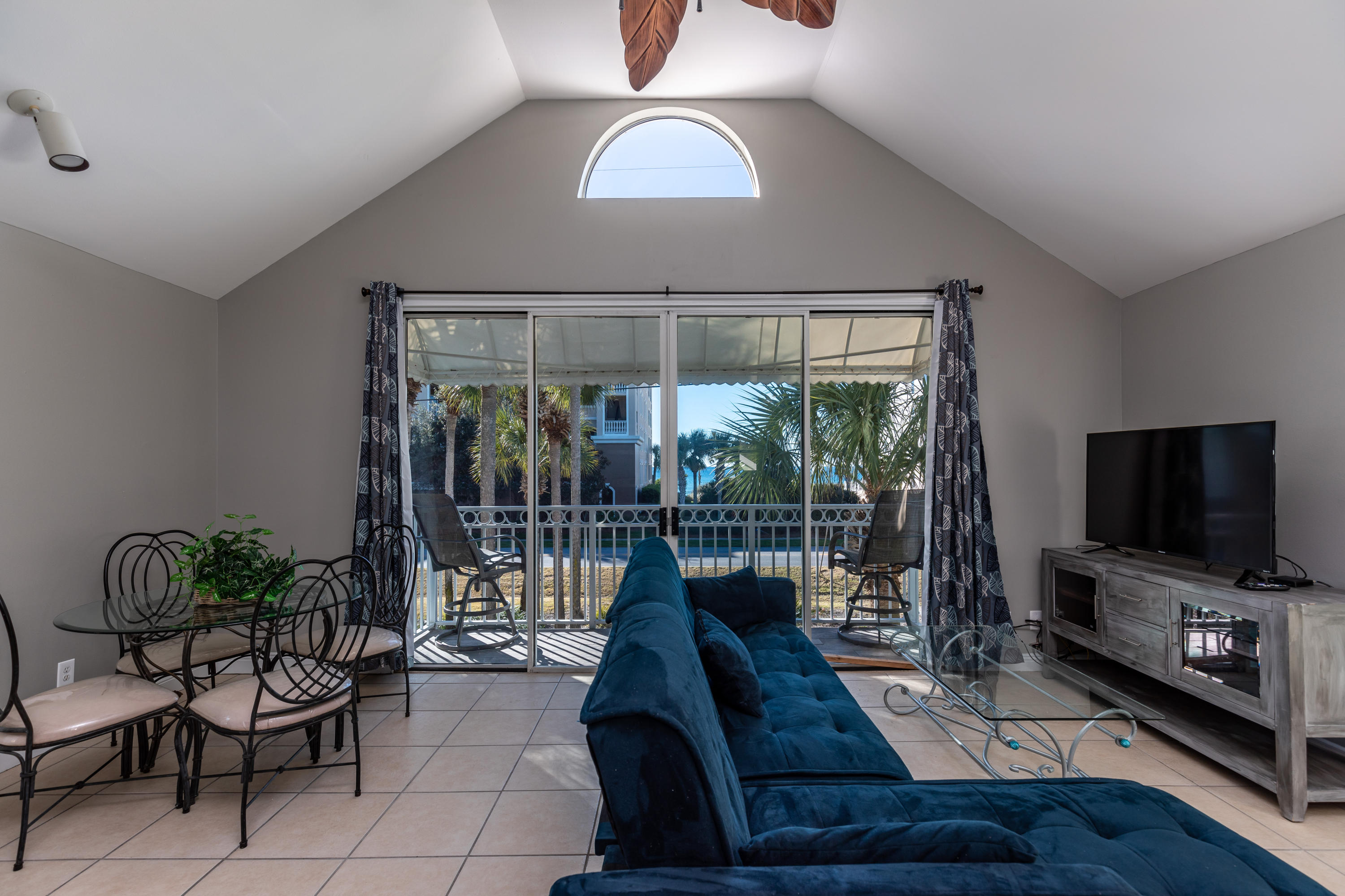 NANTUCKET COTTAGES - Residential