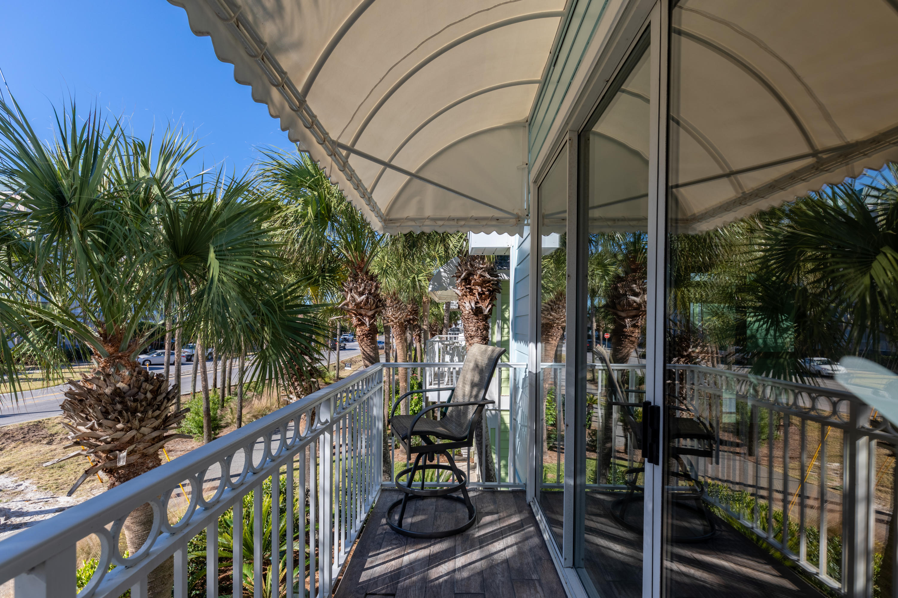 NANTUCKET COTTAGES - Residential