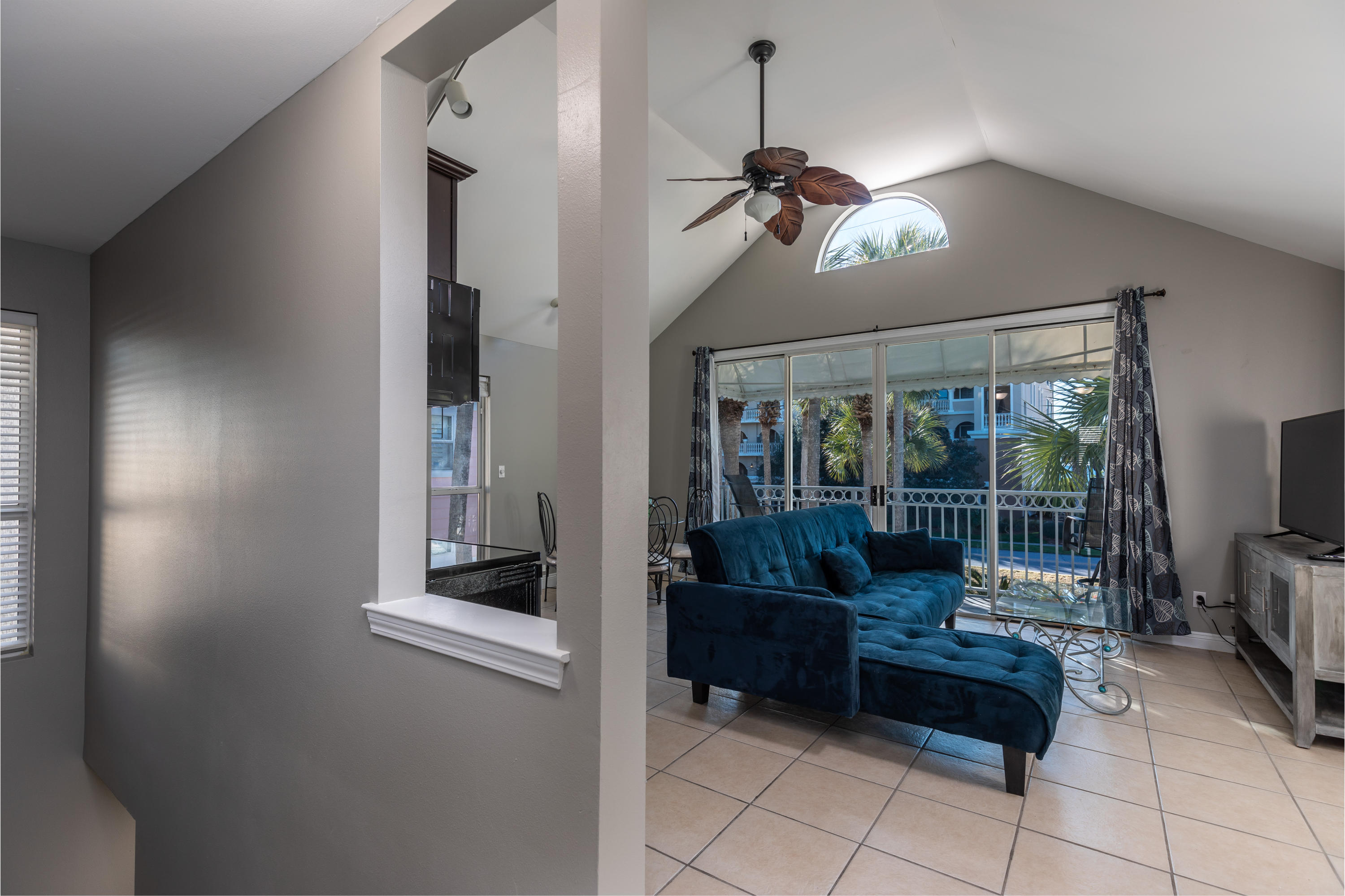 NANTUCKET COTTAGES - Residential