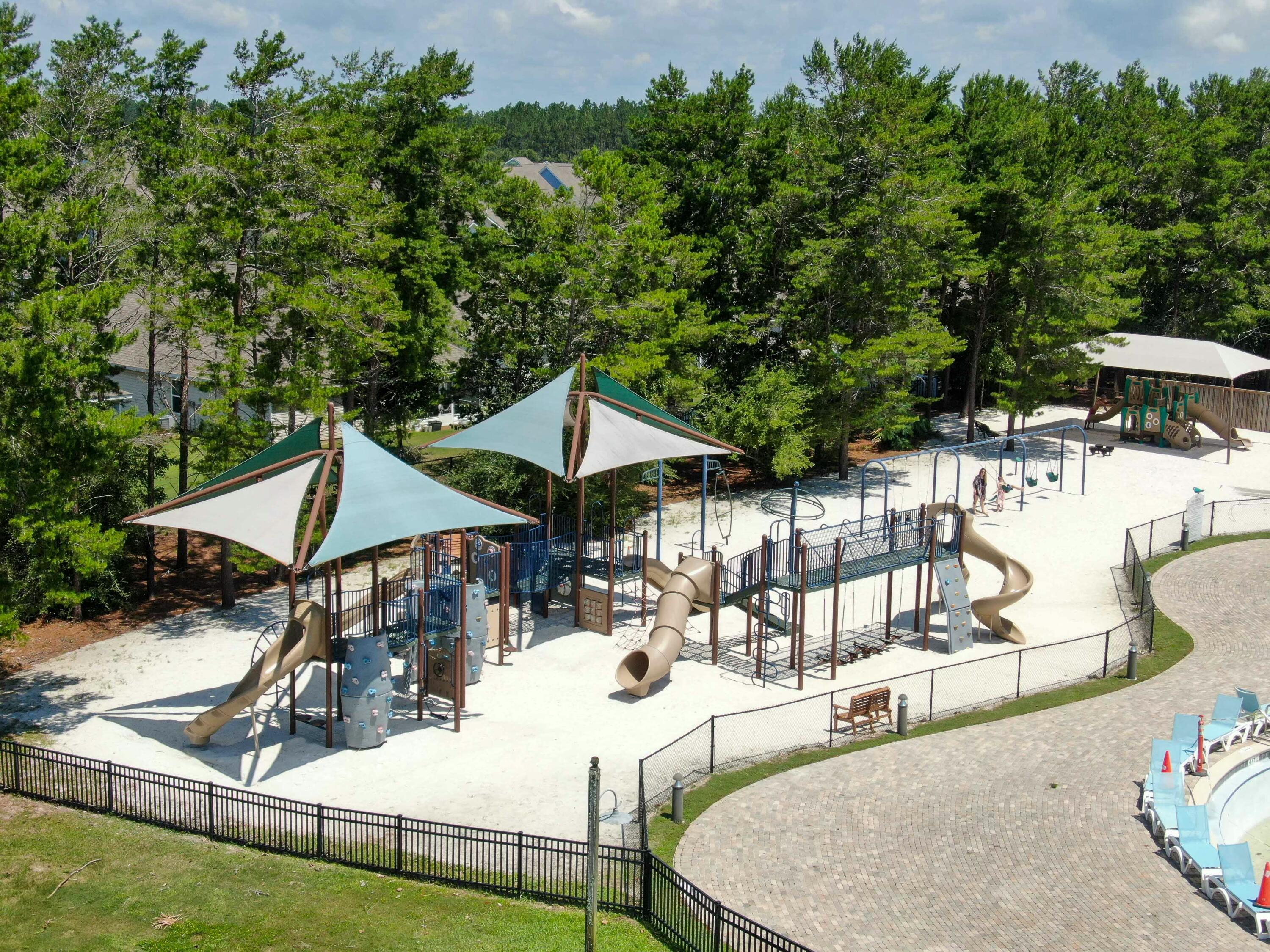 THE TRAILS AT HAMMOCK BAY - Residential
