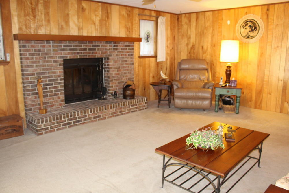 OAK TREE PARK - Residential