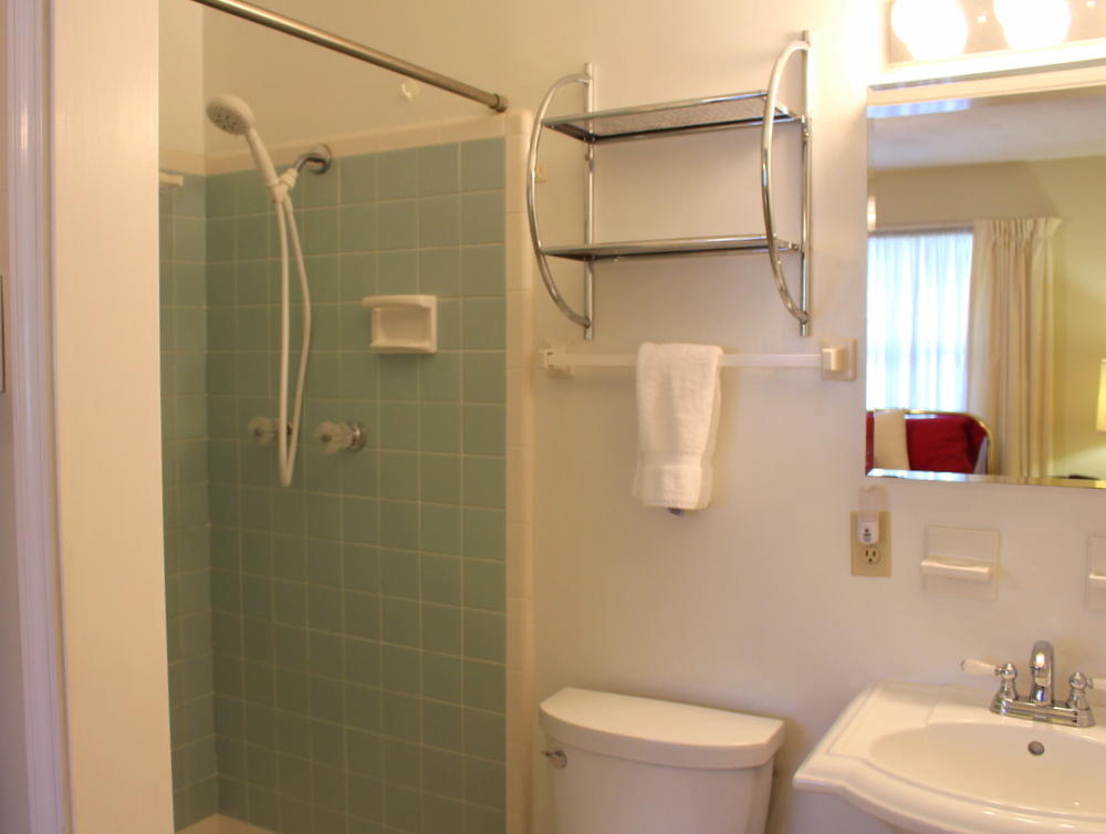 OAK TREE PARK - Residential