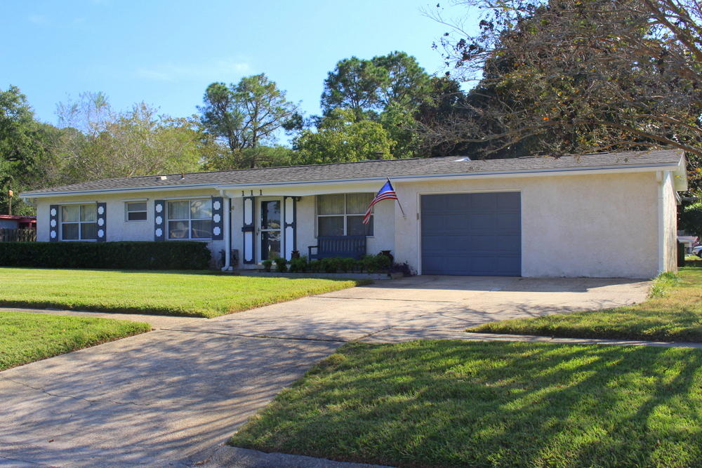 OAK TREE PARK - Residential