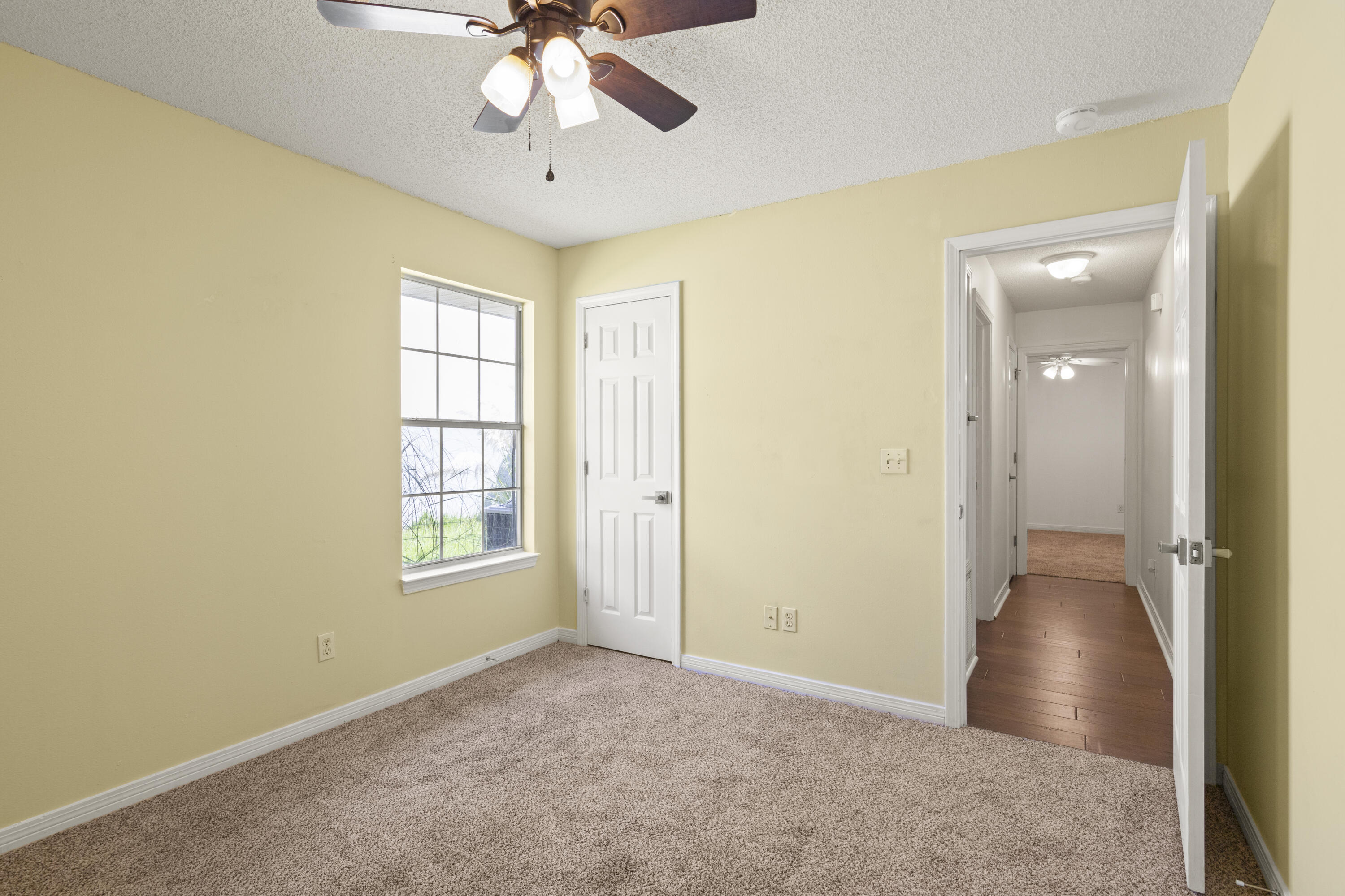 SOUND HAMMOCK - Residential