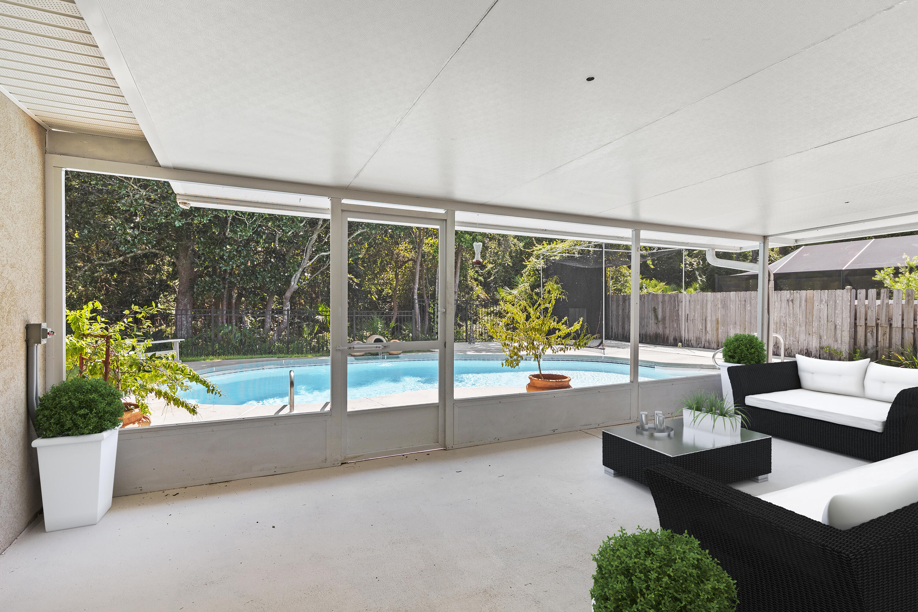 SOUND HAMMOCK - Residential