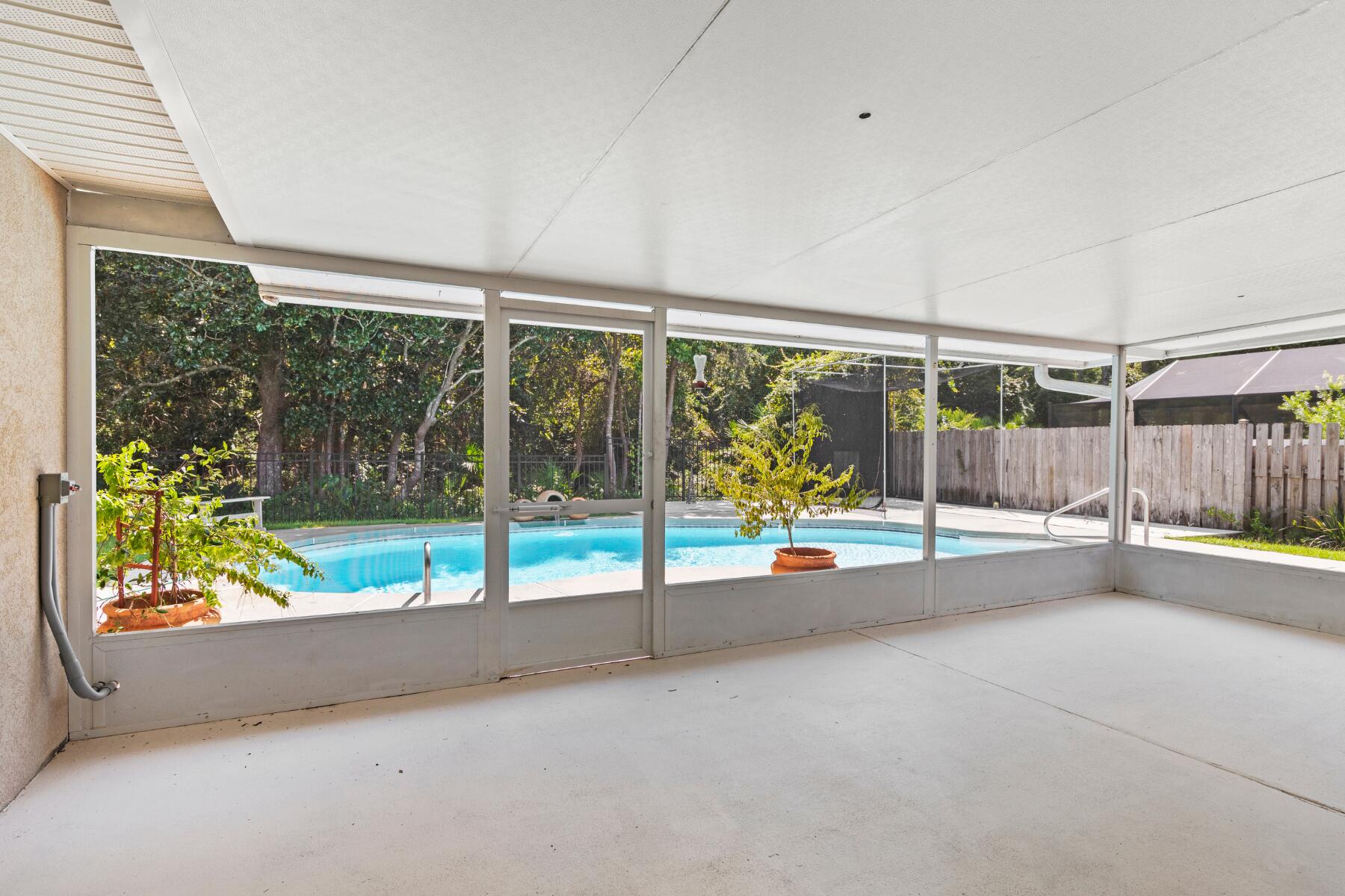 SOUND HAMMOCK - Residential