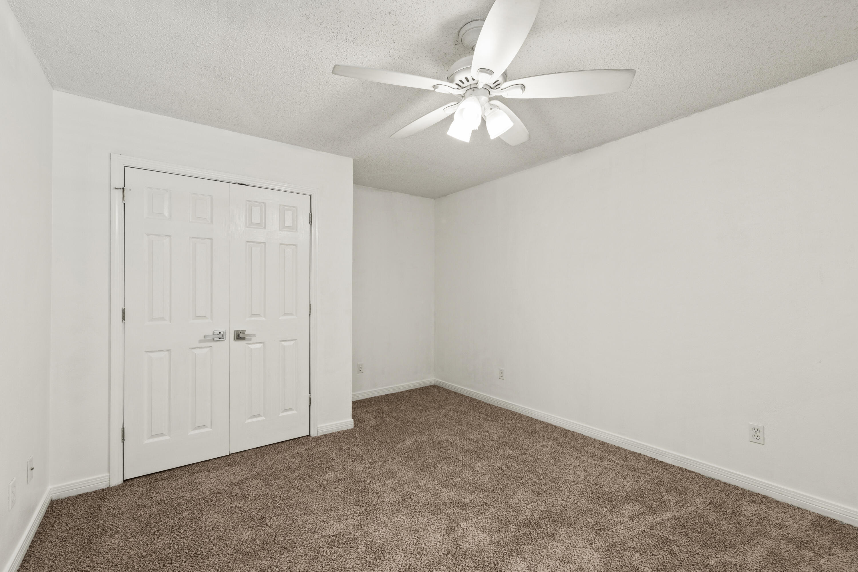 SOUND HAMMOCK - Residential