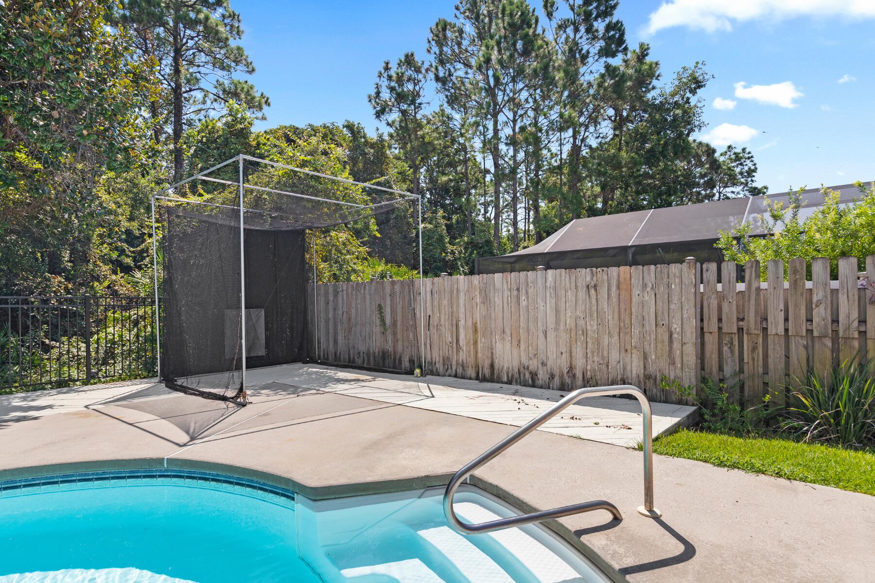 SOUND HAMMOCK - Residential