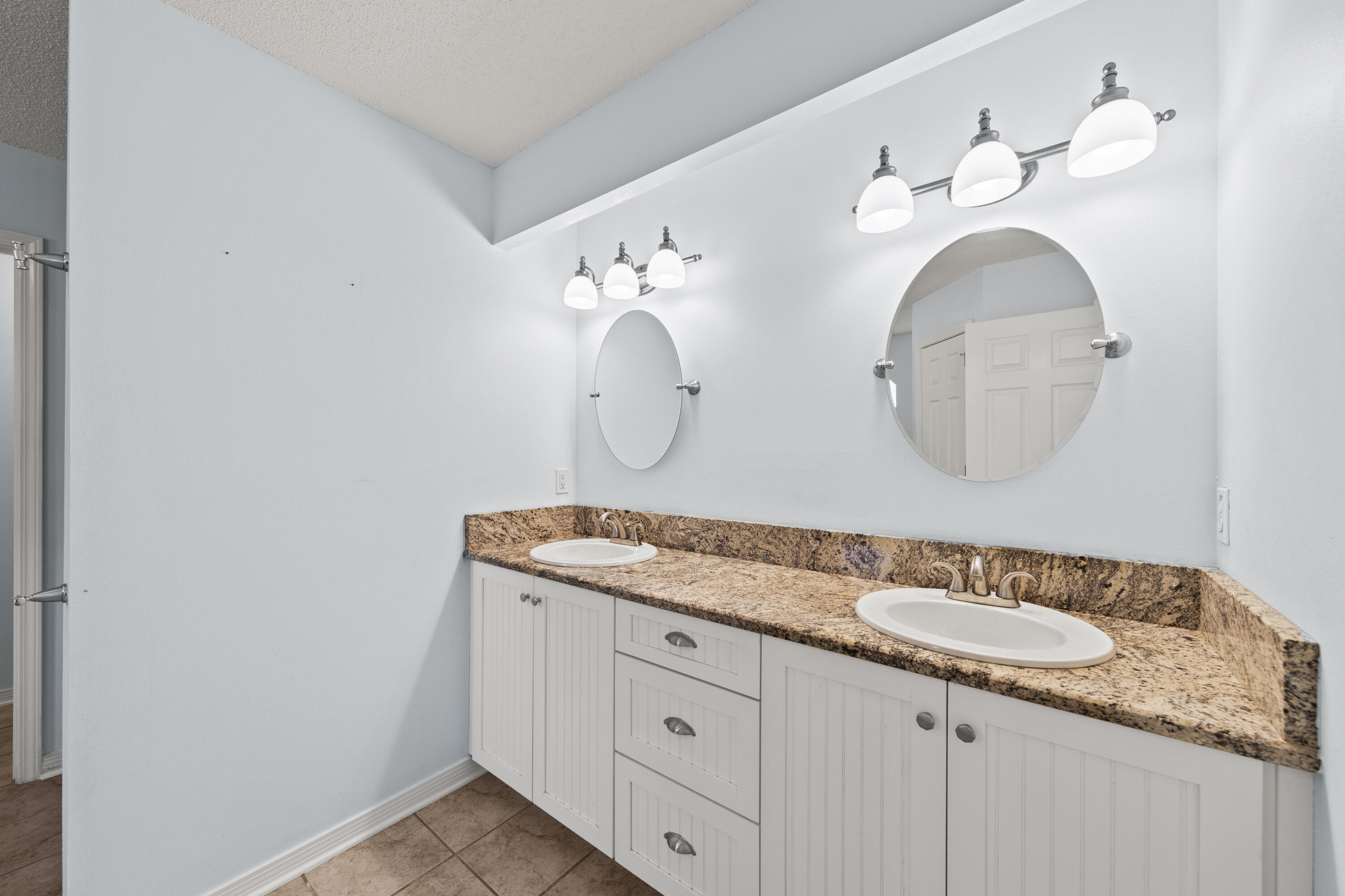 SOUND HAMMOCK - Residential