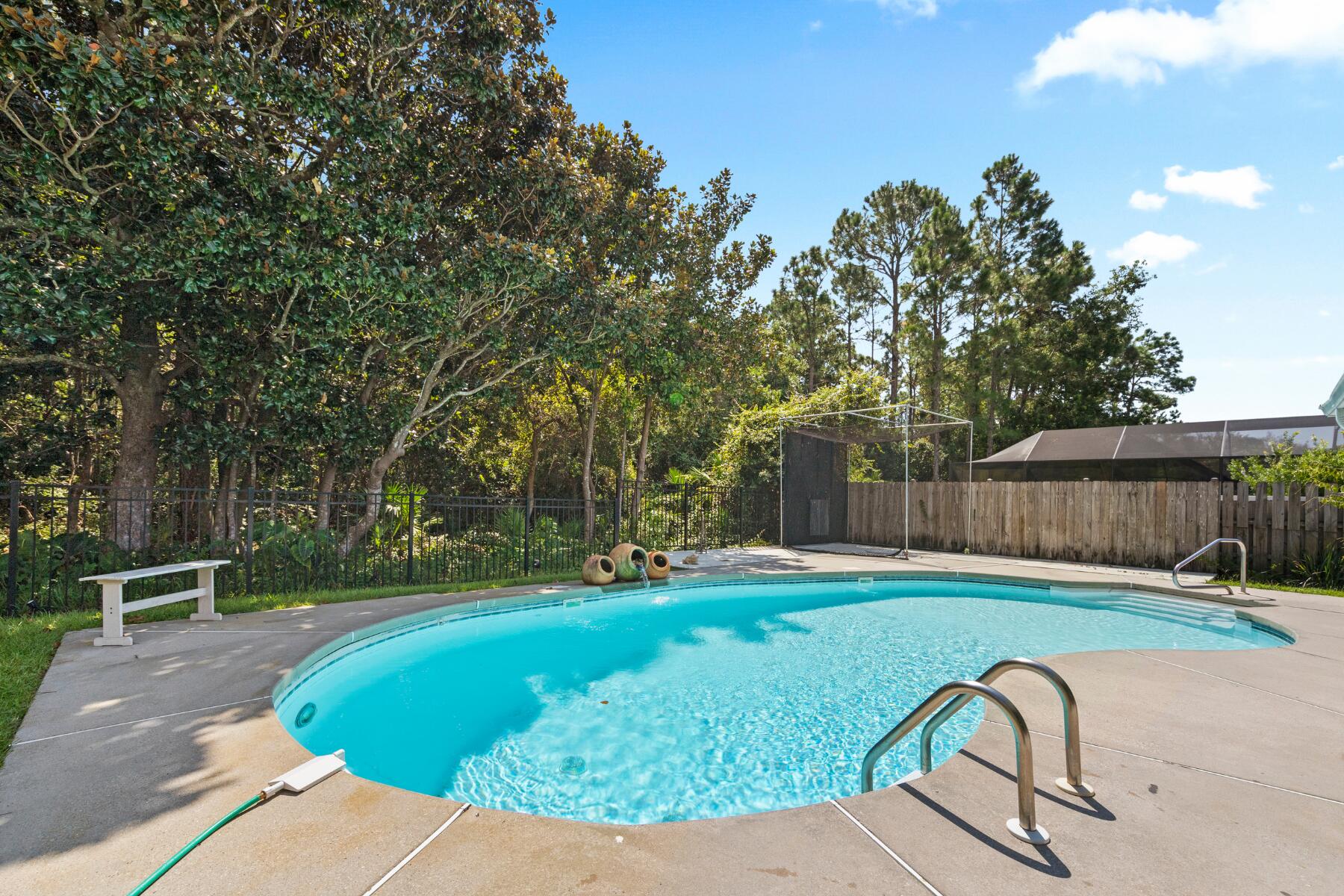 SOUND HAMMOCK - Residential