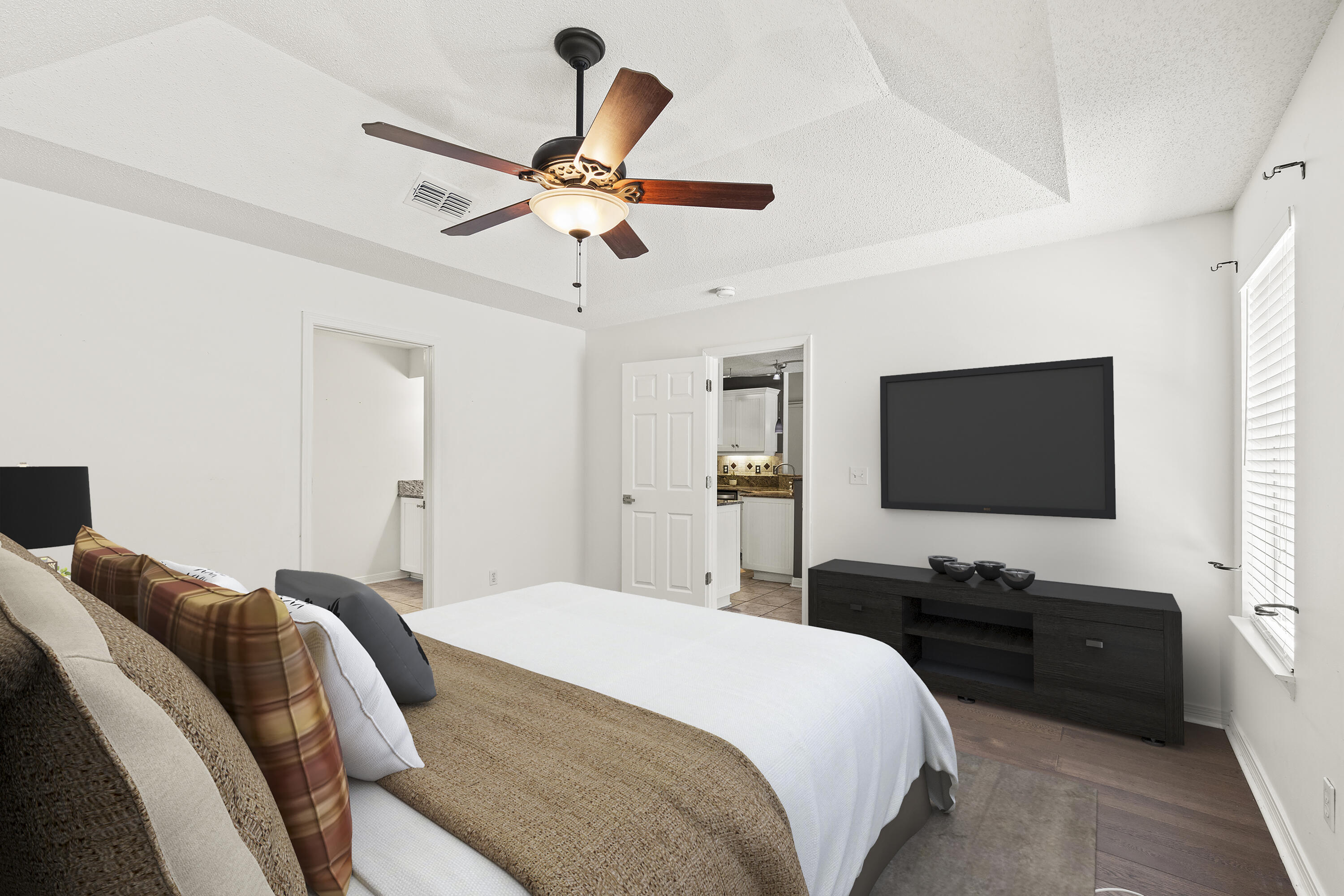 SOUND HAMMOCK - Residential