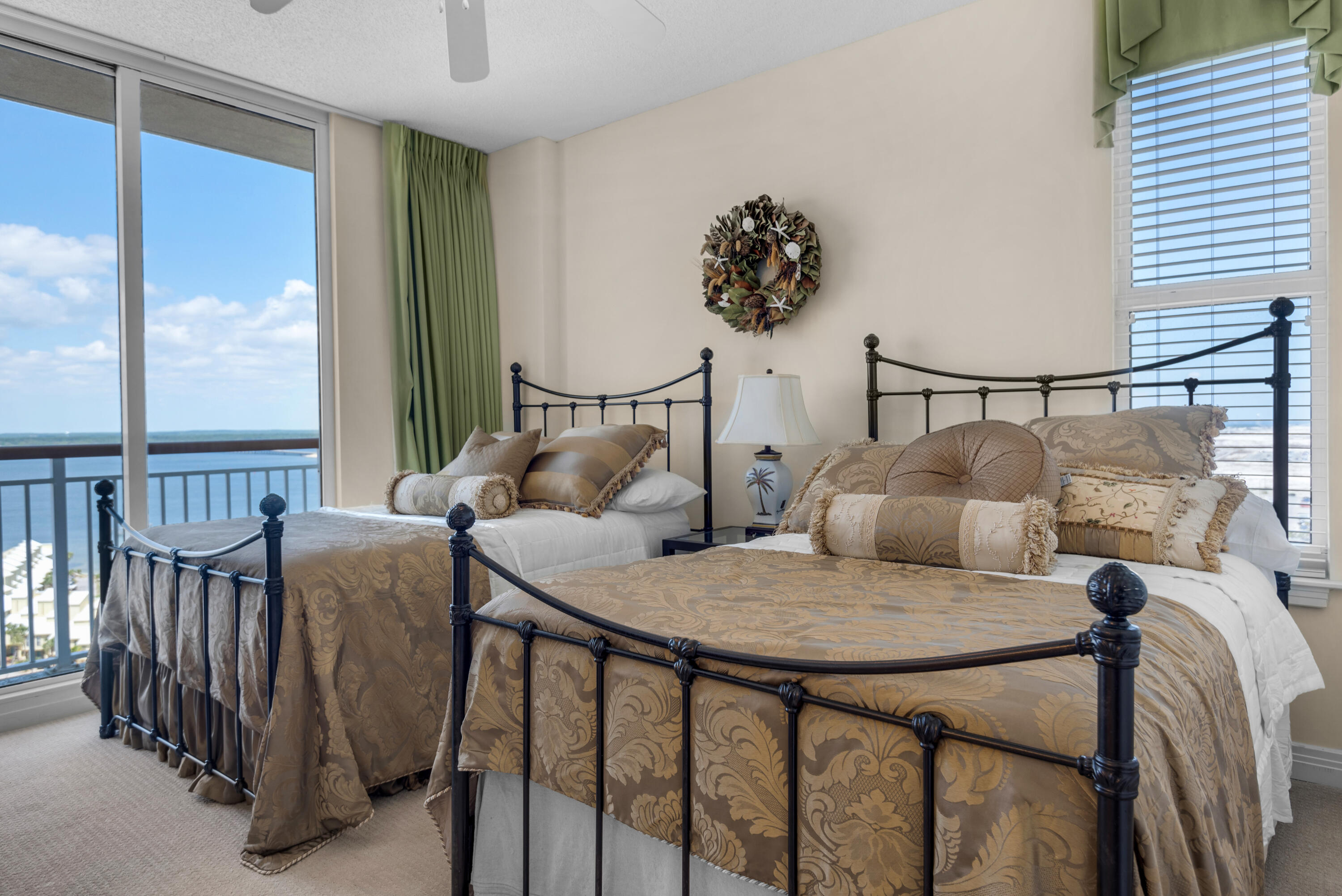BEACH COLONY RESORT - Residential