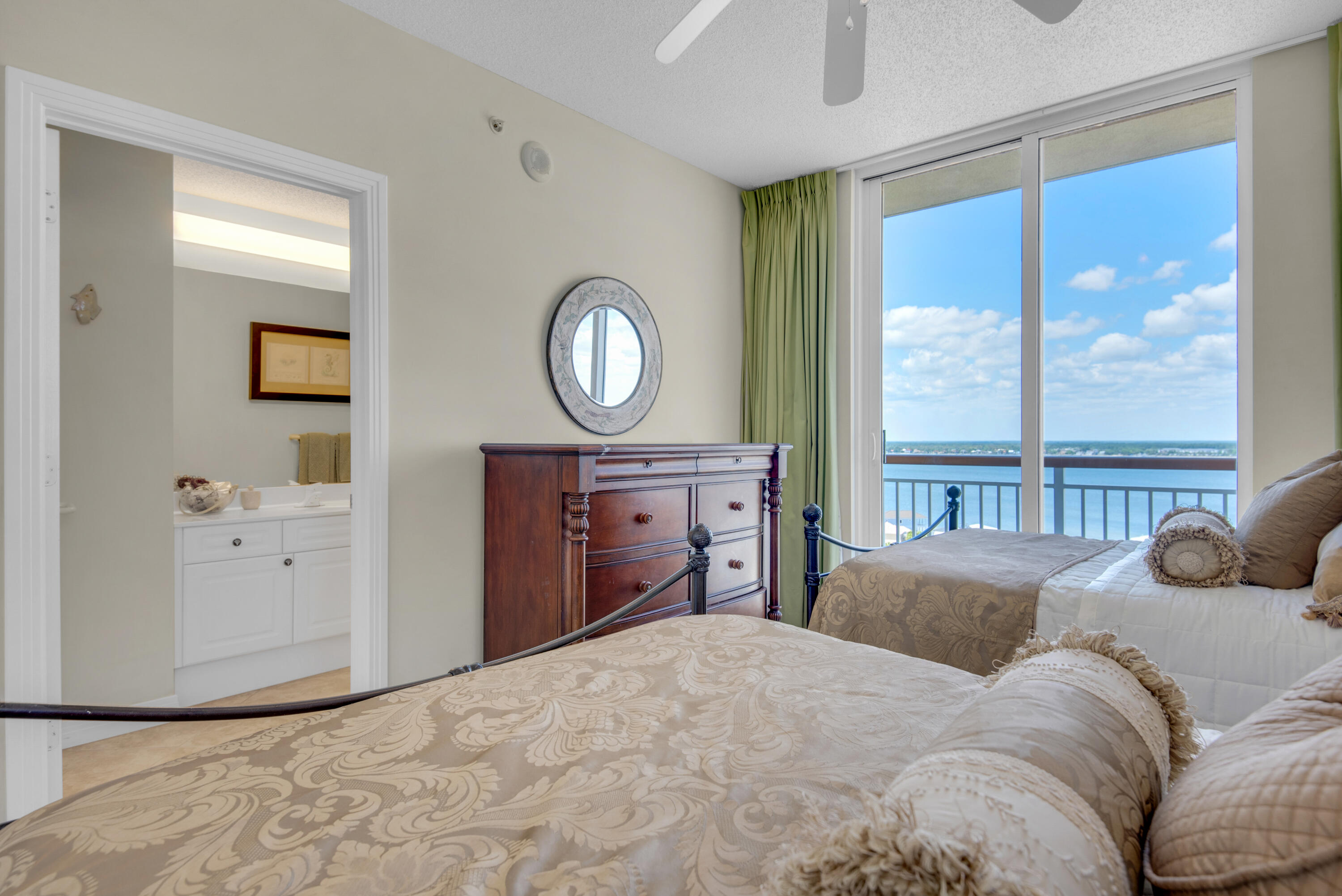 BEACH COLONY RESORT - Residential
