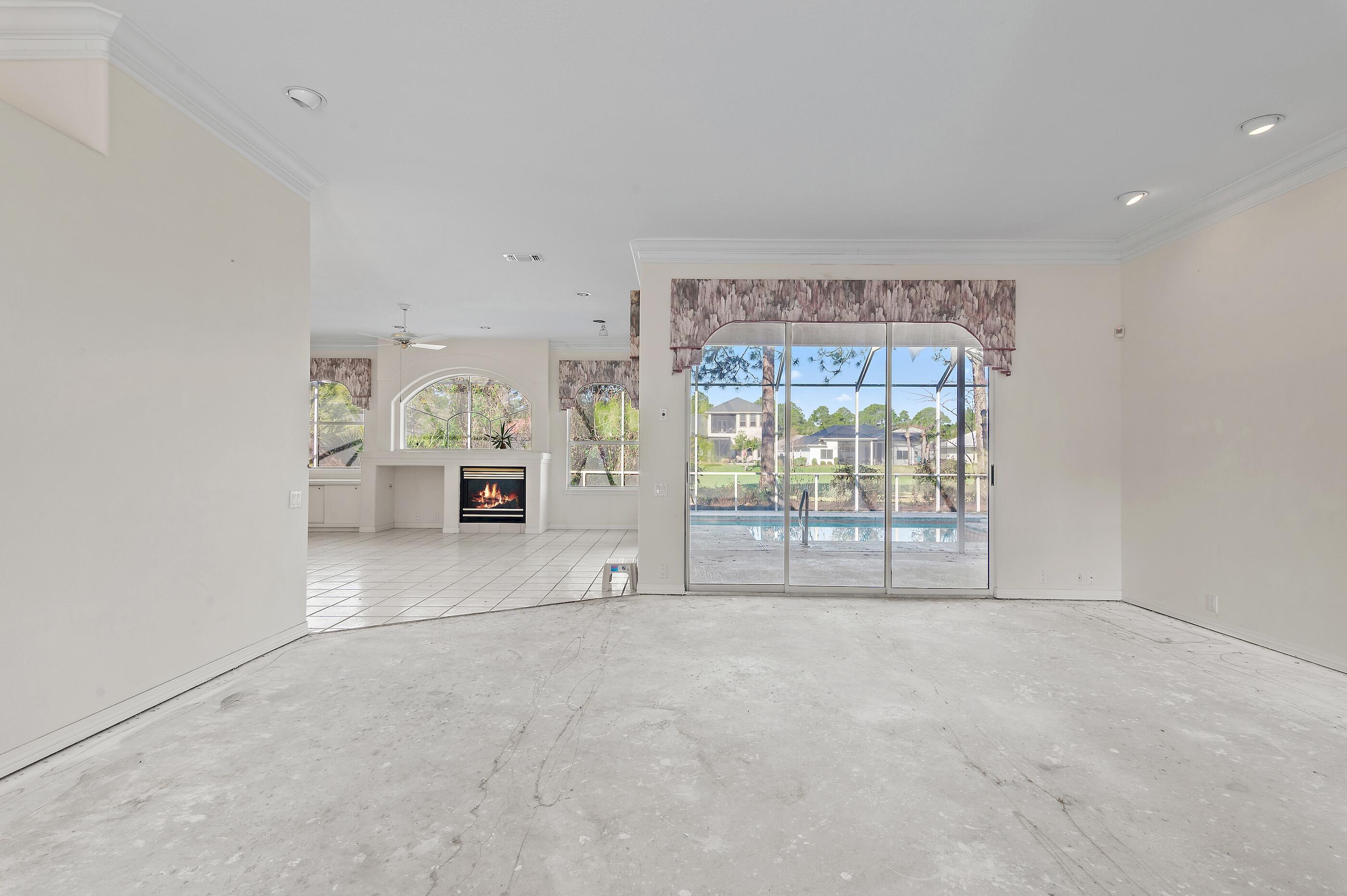 Emerald Bay - Residential