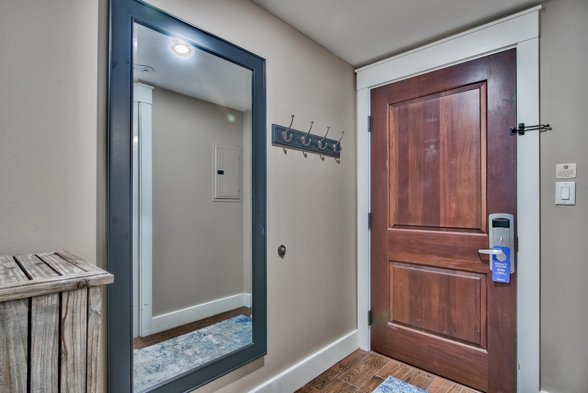 PILOT HOUSE - Residential