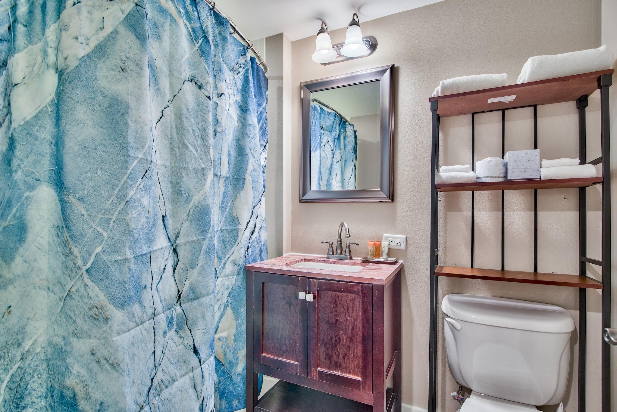 PILOT HOUSE - Residential