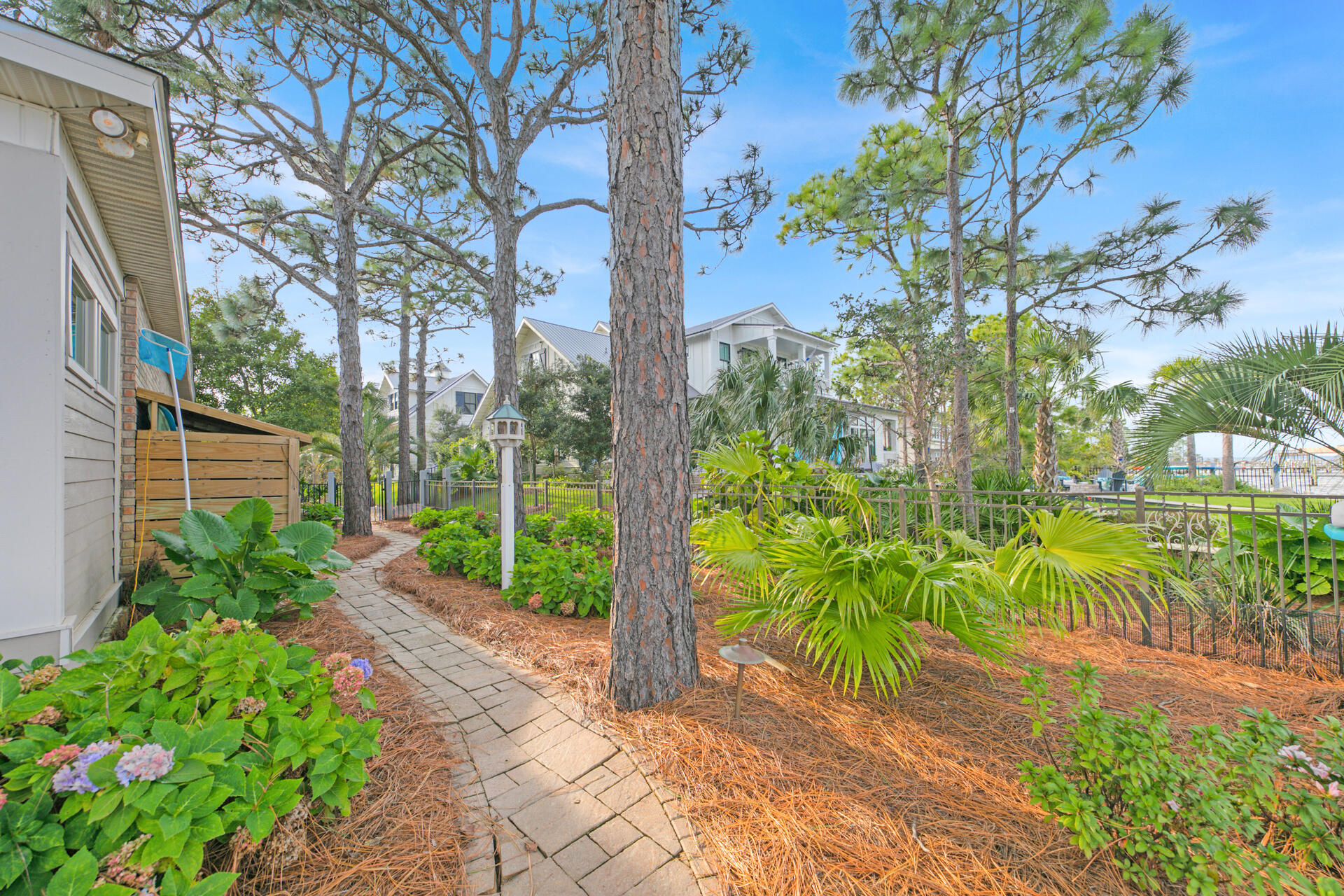 DRIFTWOOD ESTATES - Residential