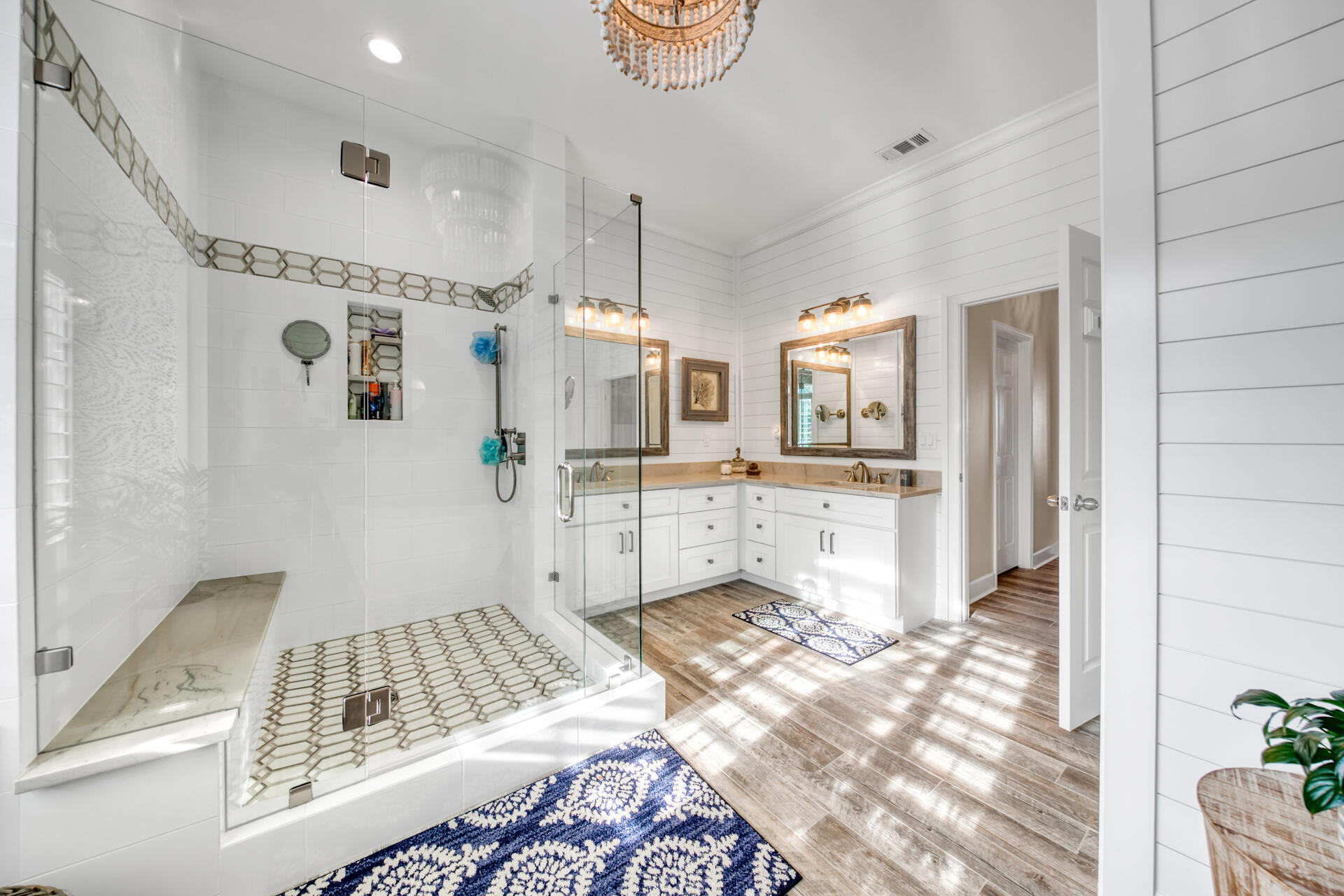 DRIFTWOOD ESTATES - Residential
