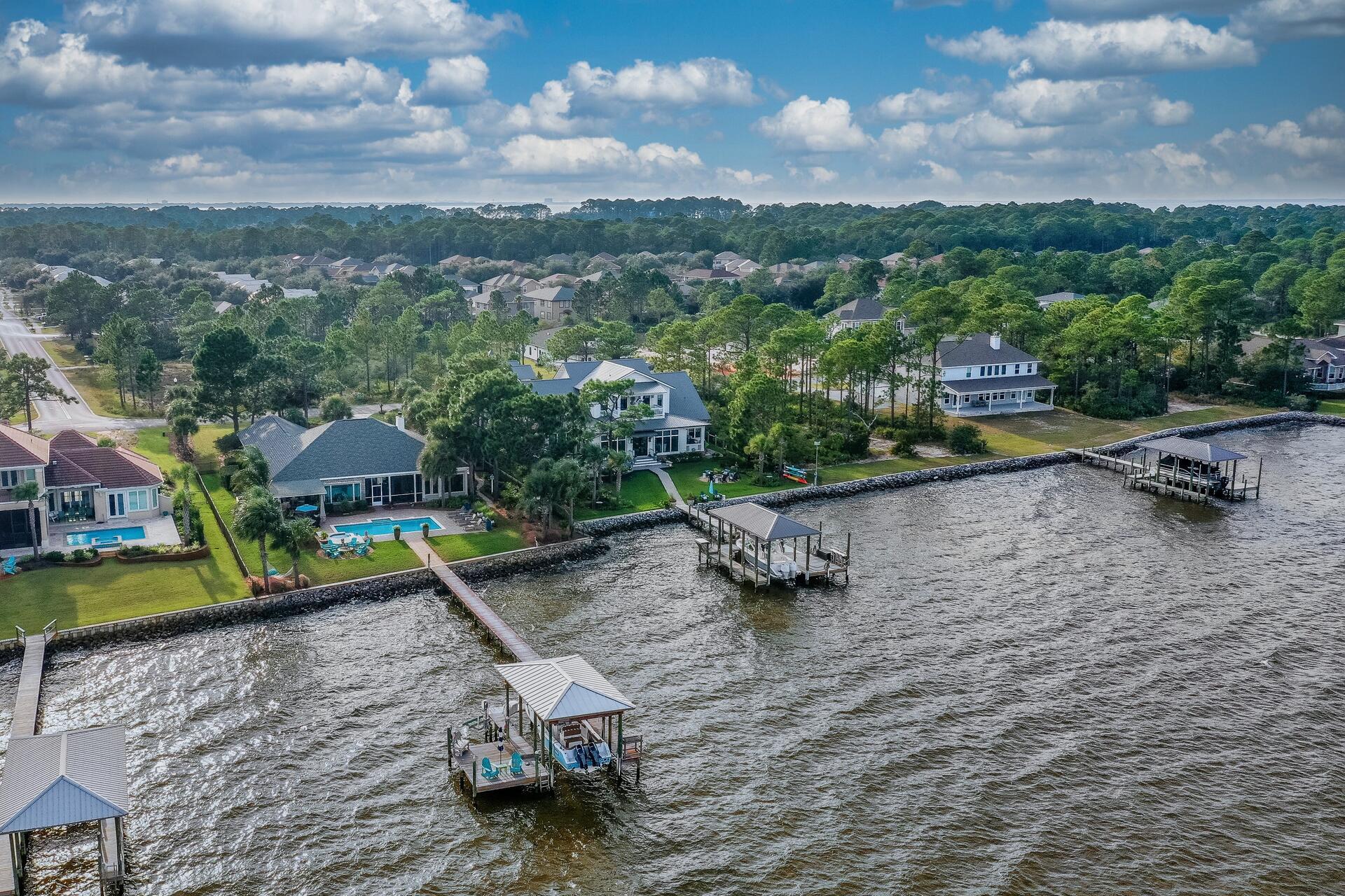DRIFTWOOD ESTATES - Residential