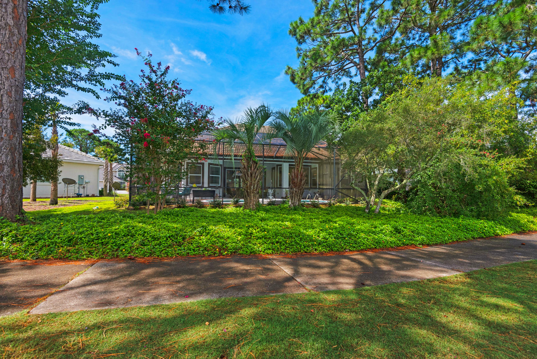 EMERALD BAY PH 1A - Residential