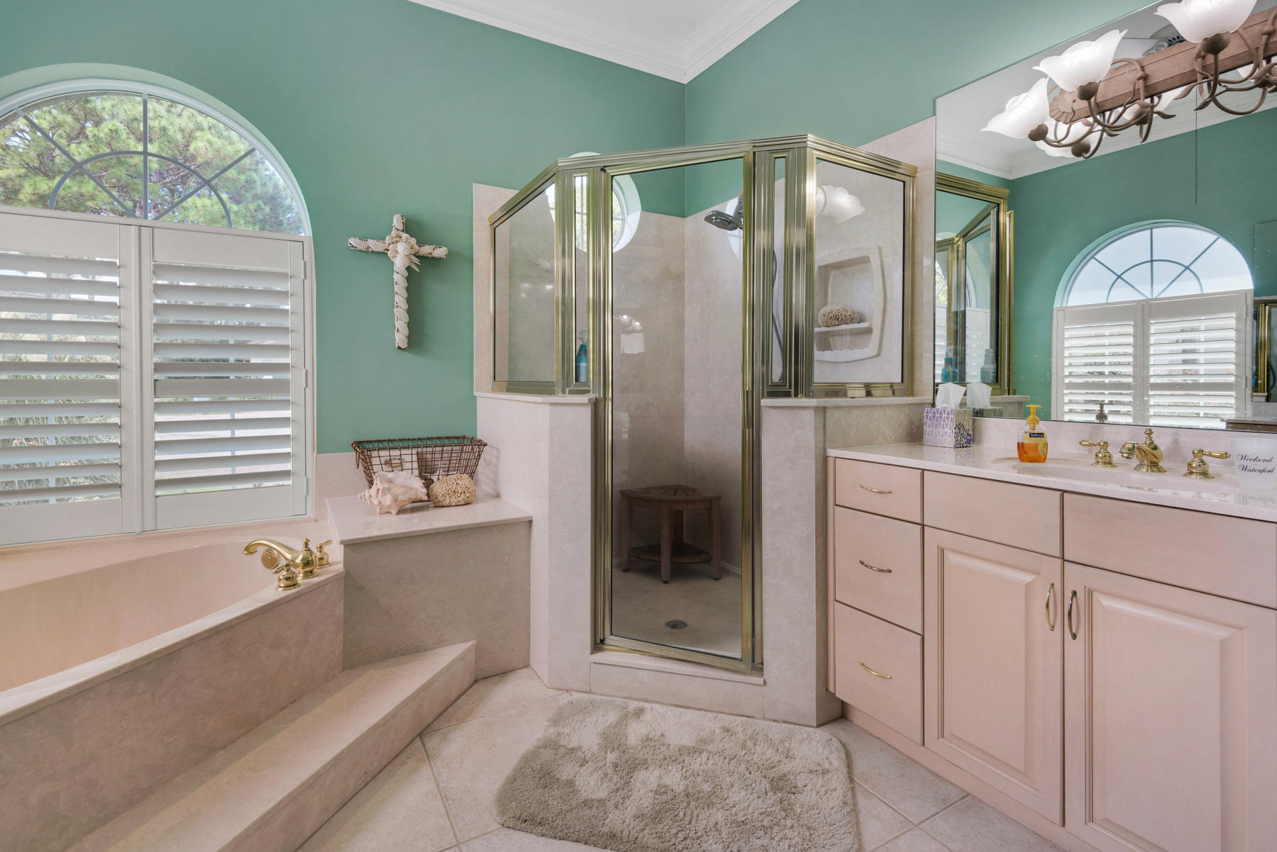 EMERALD BAY PH 1A - Residential