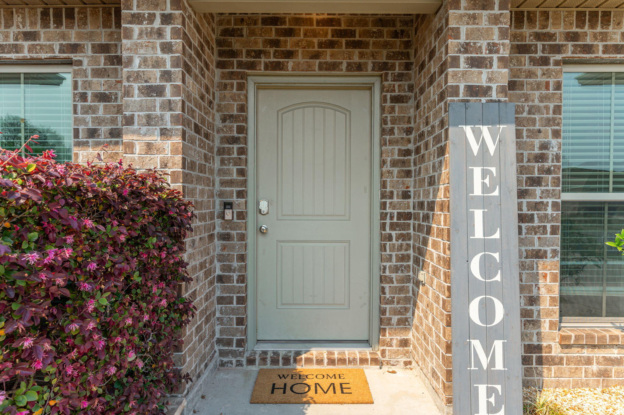 This lovely brick home features 3 bedrooms PLUS an office, & is ready to be yours! Located centrally to shops, groceries, hospital, restaurants, & easy access to Eglin AFB/Duke Field/7th SFG. The kitchen features stainless steel appliances that convey -including the refrigerator. The kitchen sink overlooks the living room w/a breakfast bar. Granite counters in the kitchen & both baths! Master bedroom has an alcove for bedroom set or tv & a walk-in closet. Extended driveway plus a very large & fully fenced backyard w/shed. The back patio has also been extended to easily accommodate a patio set & BBQ for entertaining! Don't let this one slip by, make this gorgeous home yours today!
