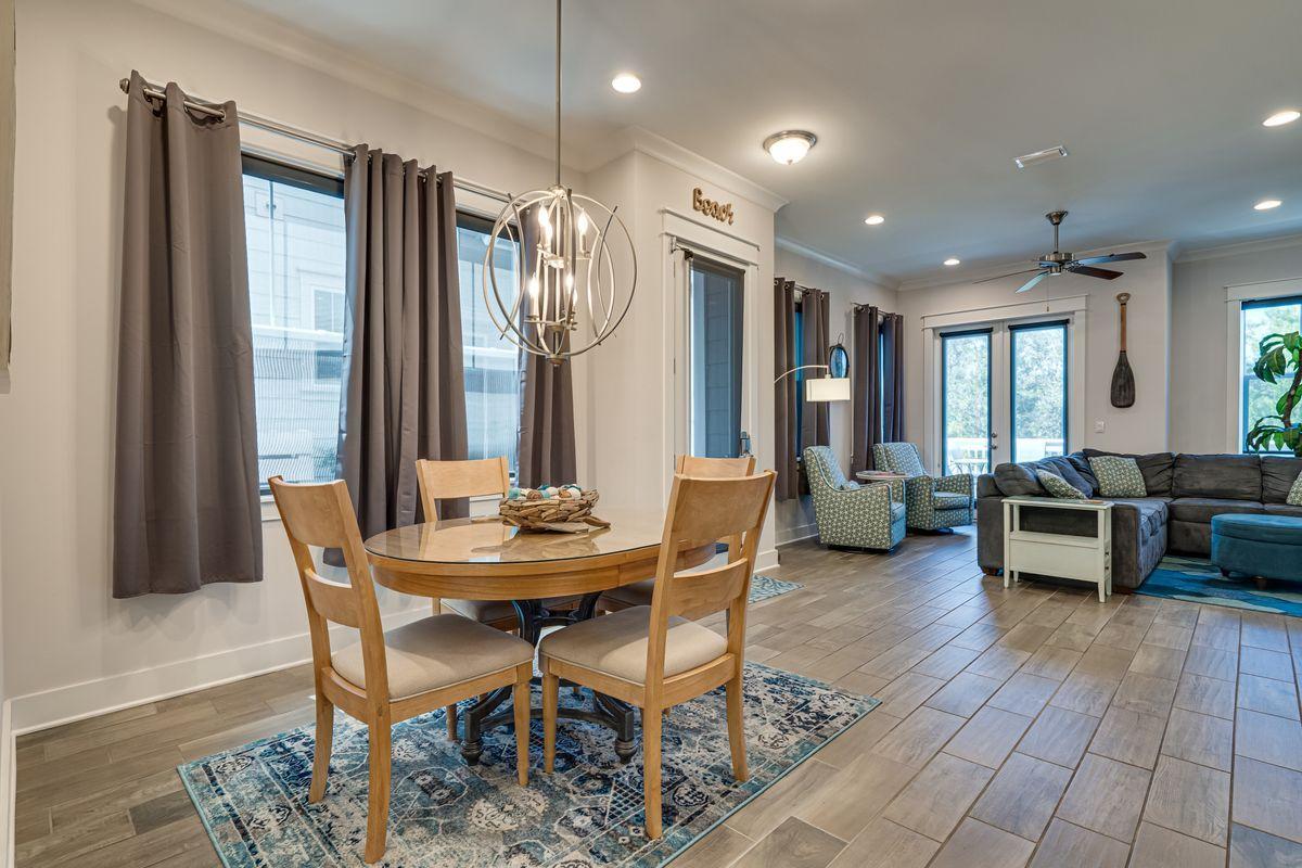 PROMINENCE - Residential