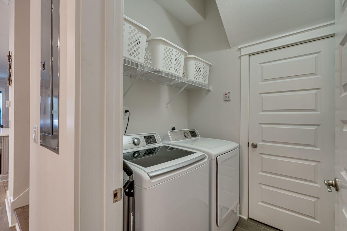 PROMINENCE - Residential