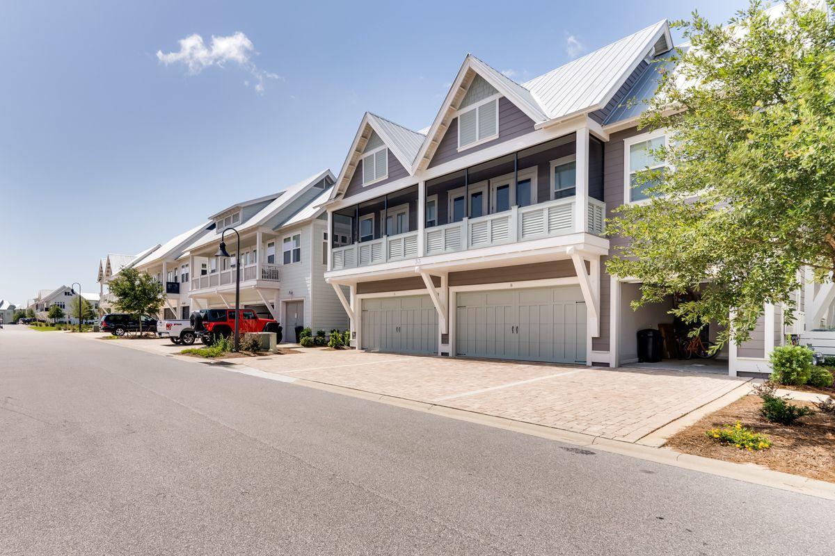 PROMINENCE - Residential