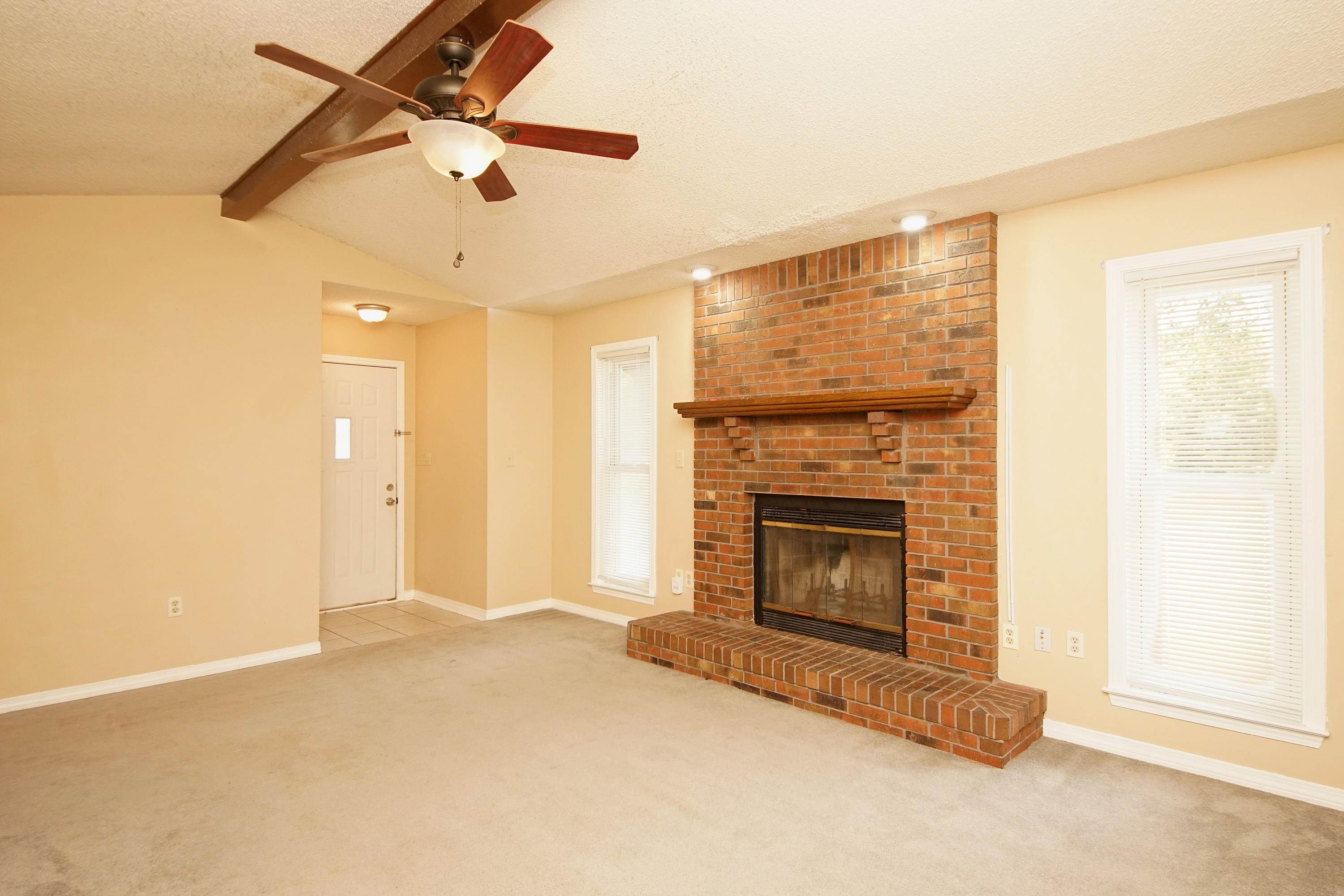 COUNTRYVIEW ESTATES - Residential