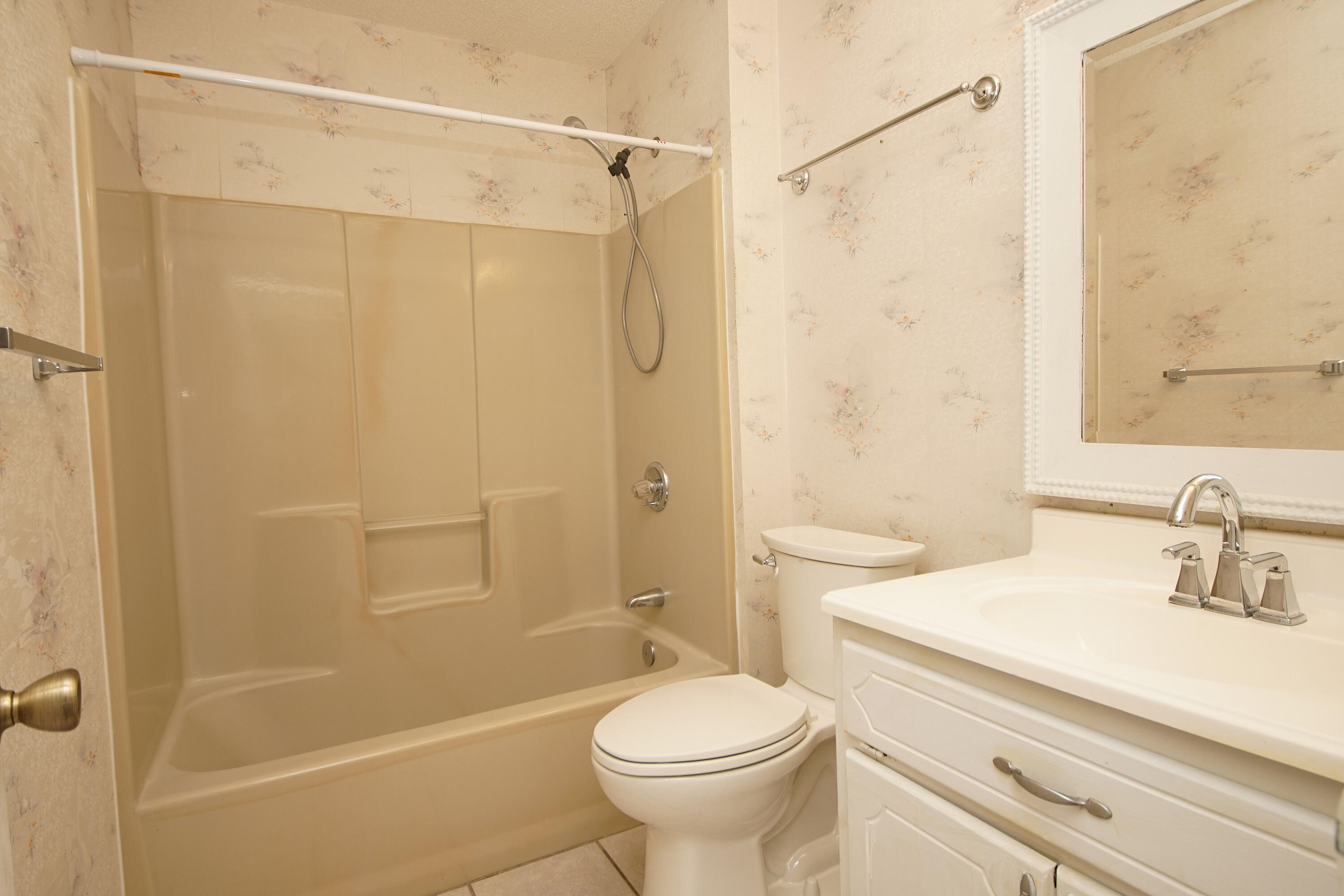 COUNTRYVIEW ESTATES - Residential