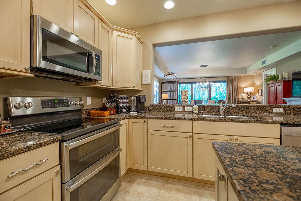 WILD HERON - CLUBSIDE - Residential