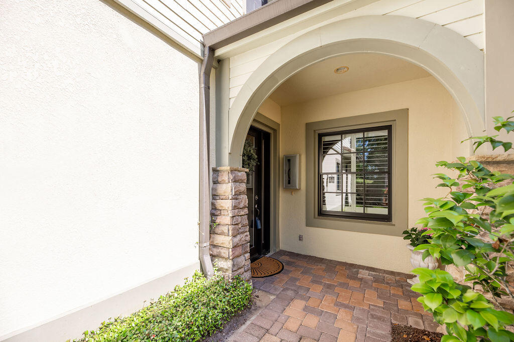 WILD HERON - CLUBSIDE - Residential