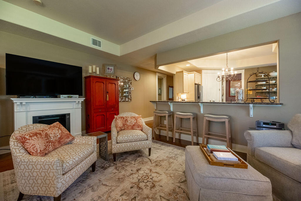 WILD HERON - CLUBSIDE - Residential