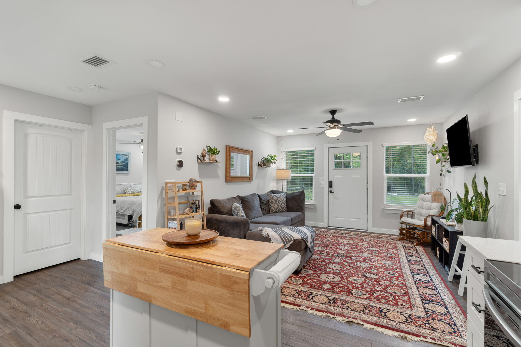 NORTH SUPERGROUP (221000.00) - Residential