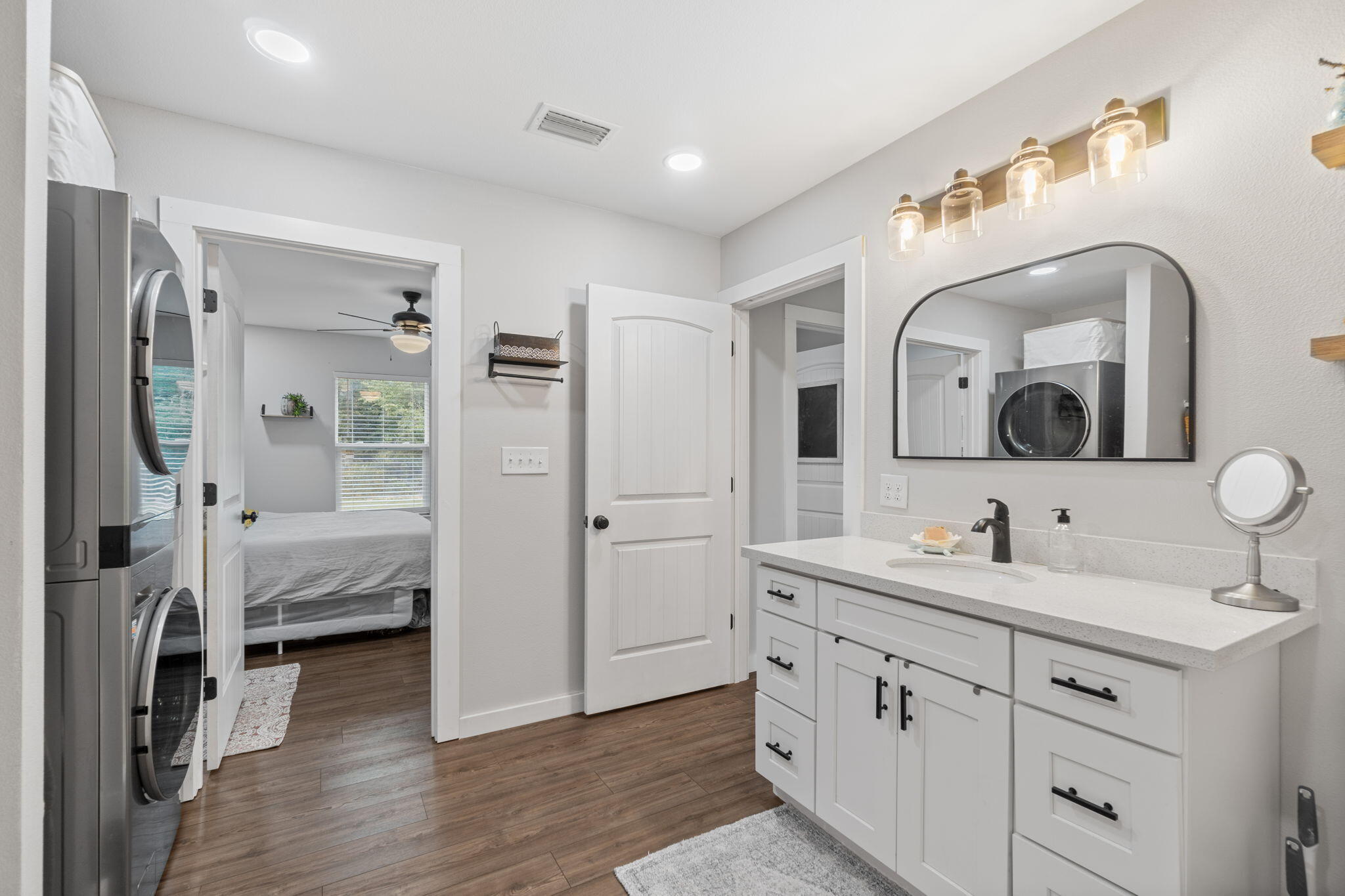 NORTH SUPERGROUP (221000.00) - Residential