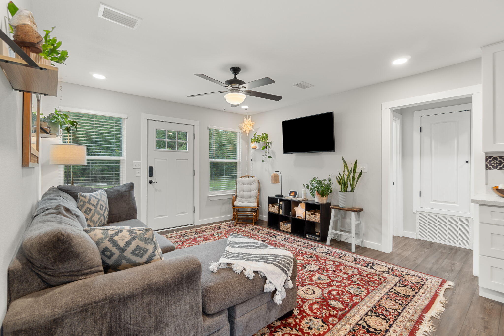 NORTH SUPERGROUP (221000.00) - Residential