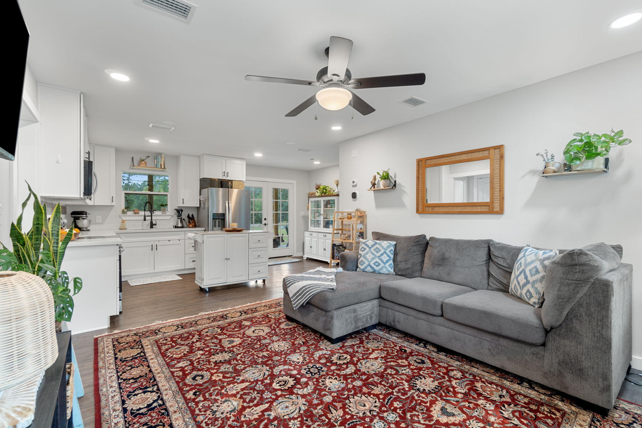 NORTH SUPERGROUP (221000.00) - Residential