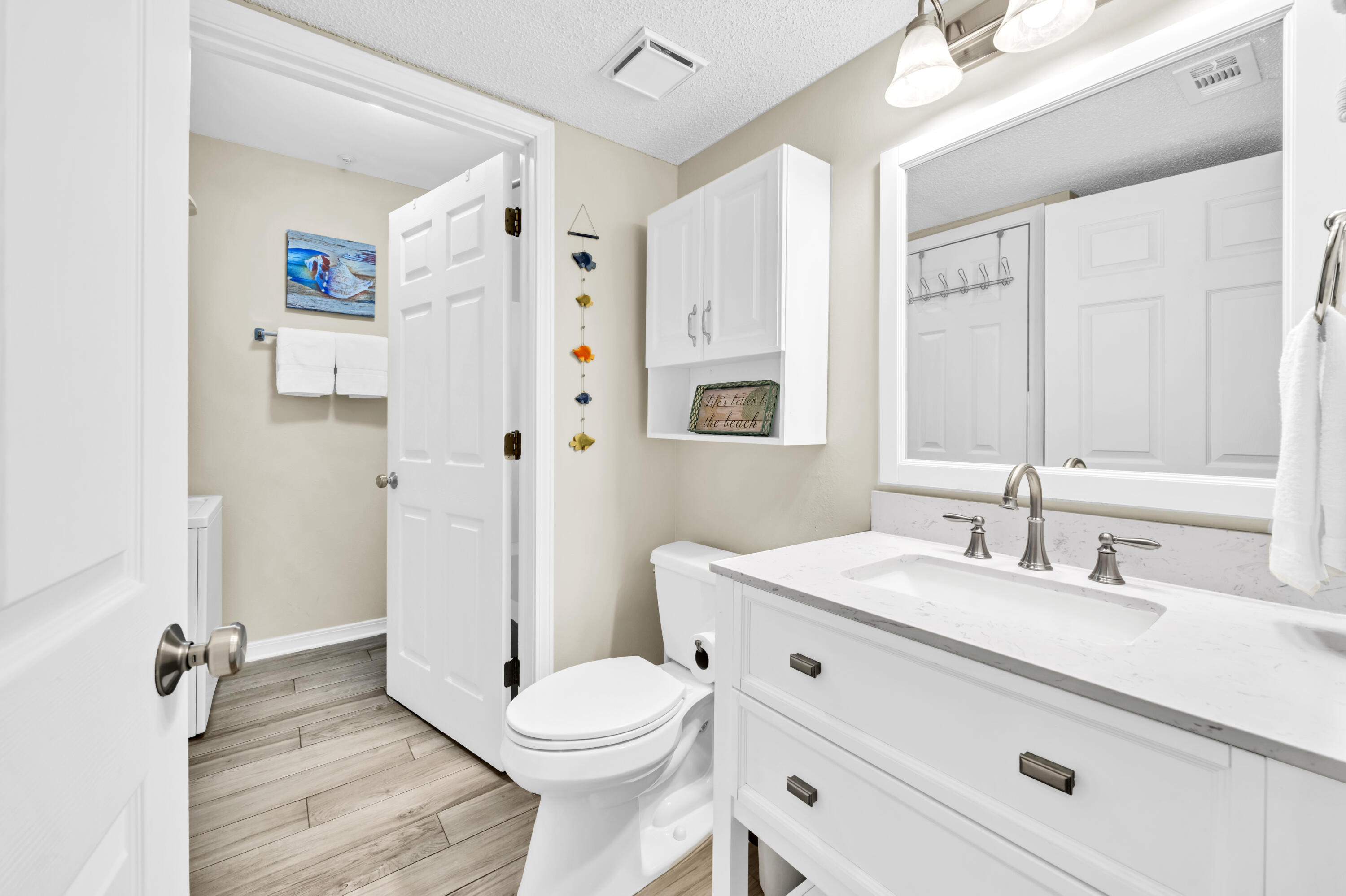 MARAVILLA CONDO 2 - Residential