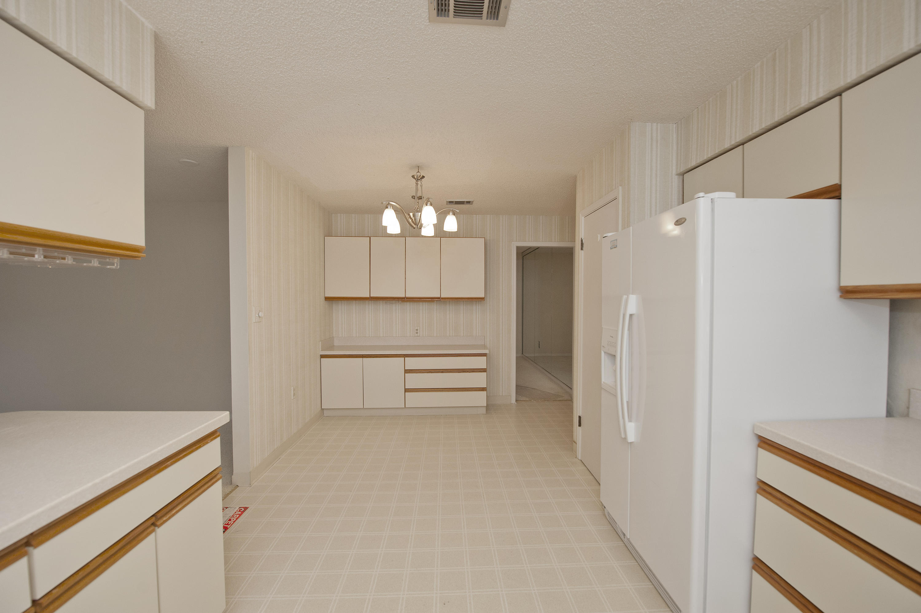 LAKE LORRAINE ESTATES 3 - Residential