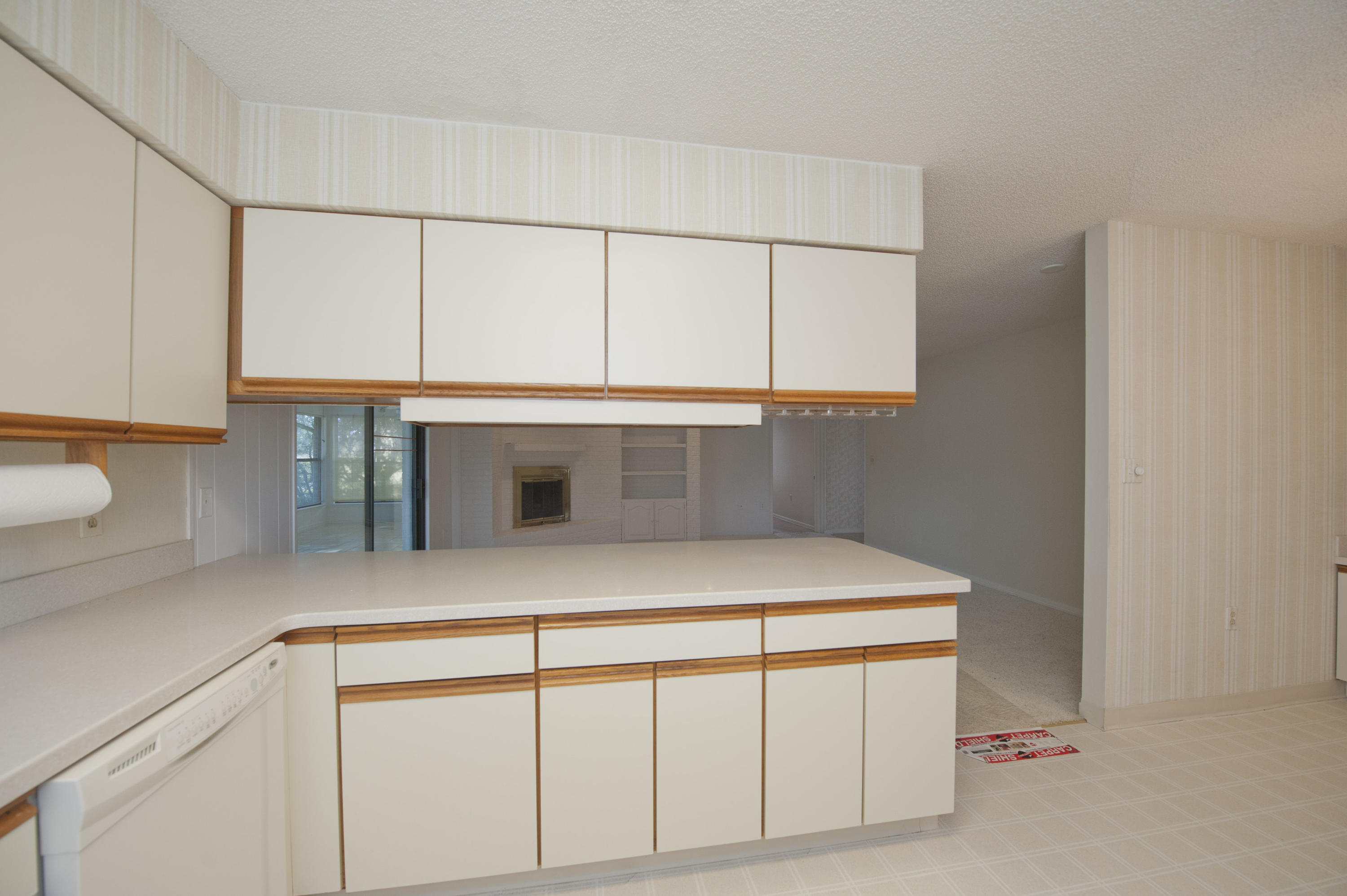 LAKE LORRAINE ESTATES 3 - Residential