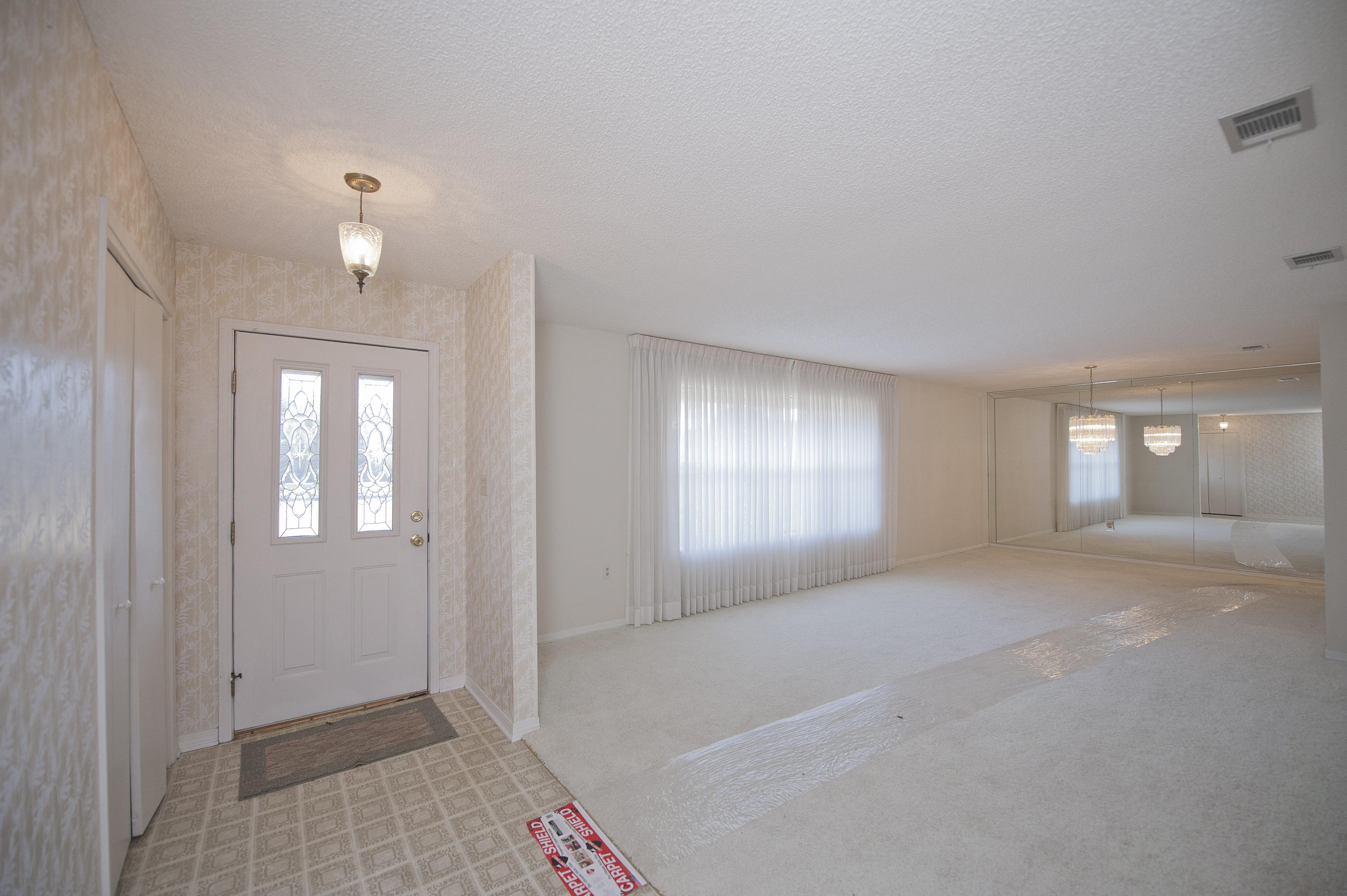 LAKE LORRAINE ESTATES 3 - Residential