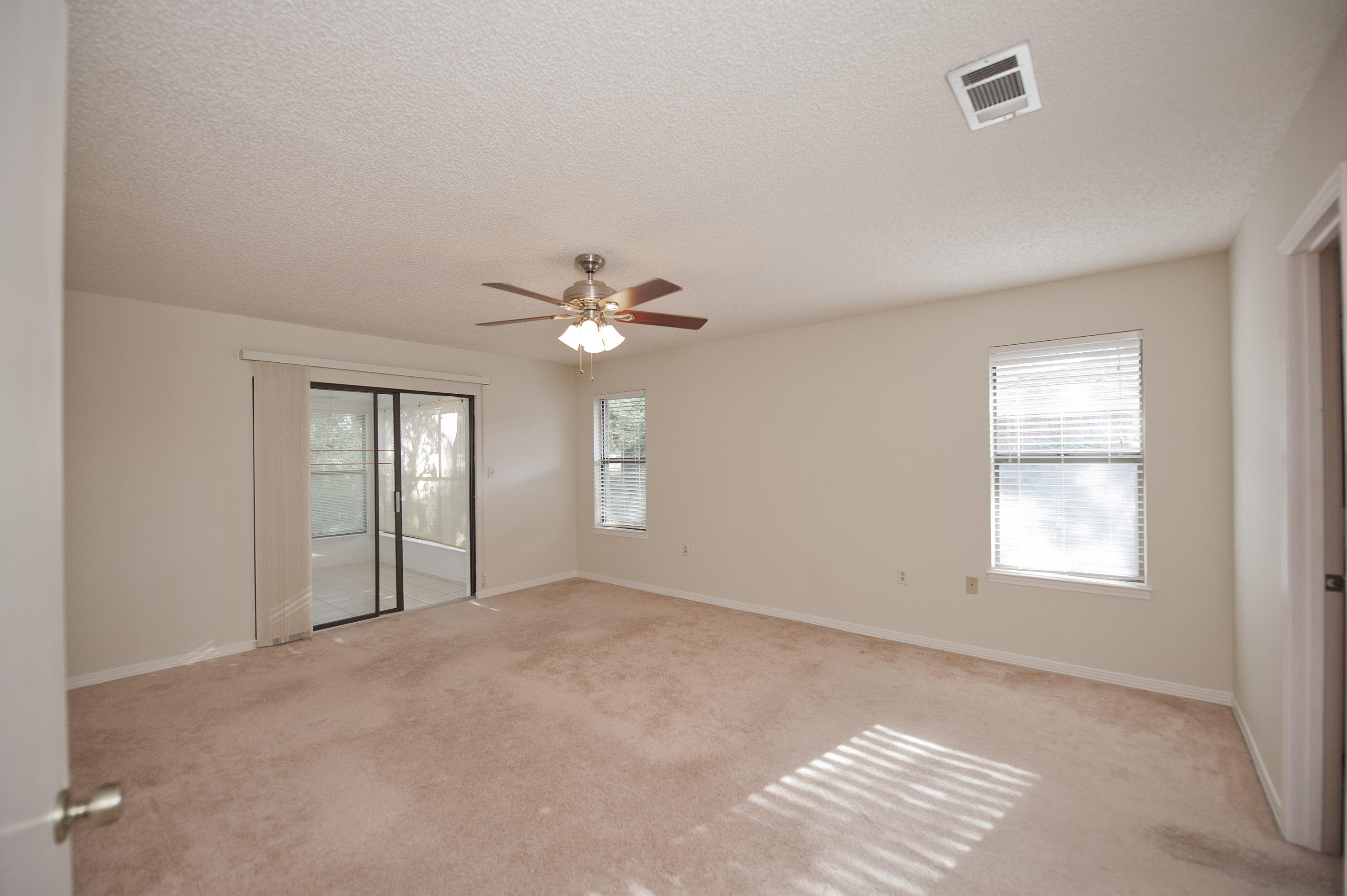 LAKE LORRAINE ESTATES 3 - Residential