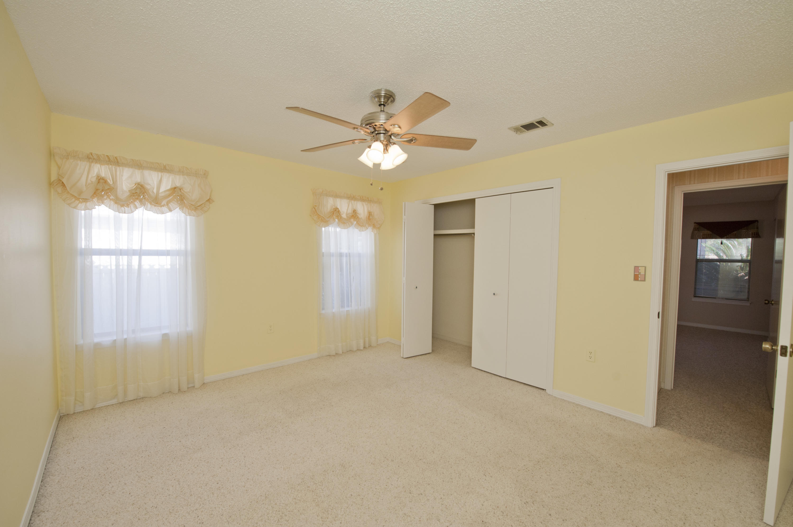 LAKE LORRAINE ESTATES 3 - Residential