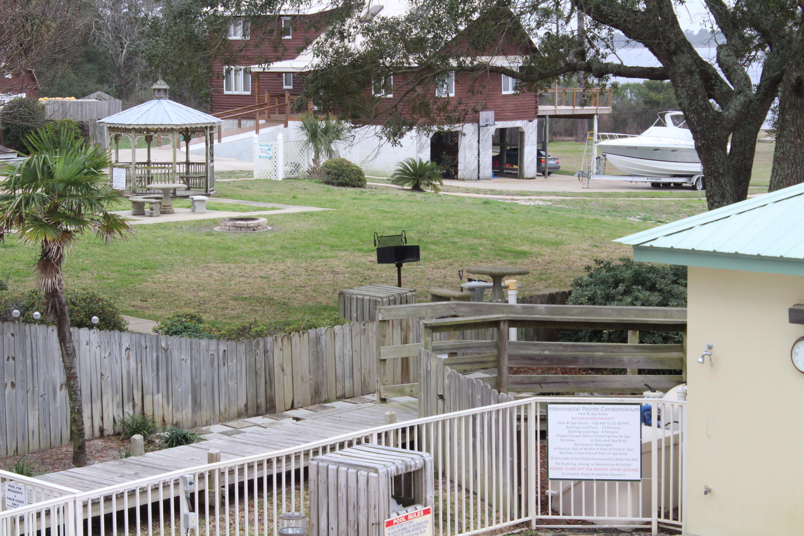 INTERCOASTAL POINTE - Residential