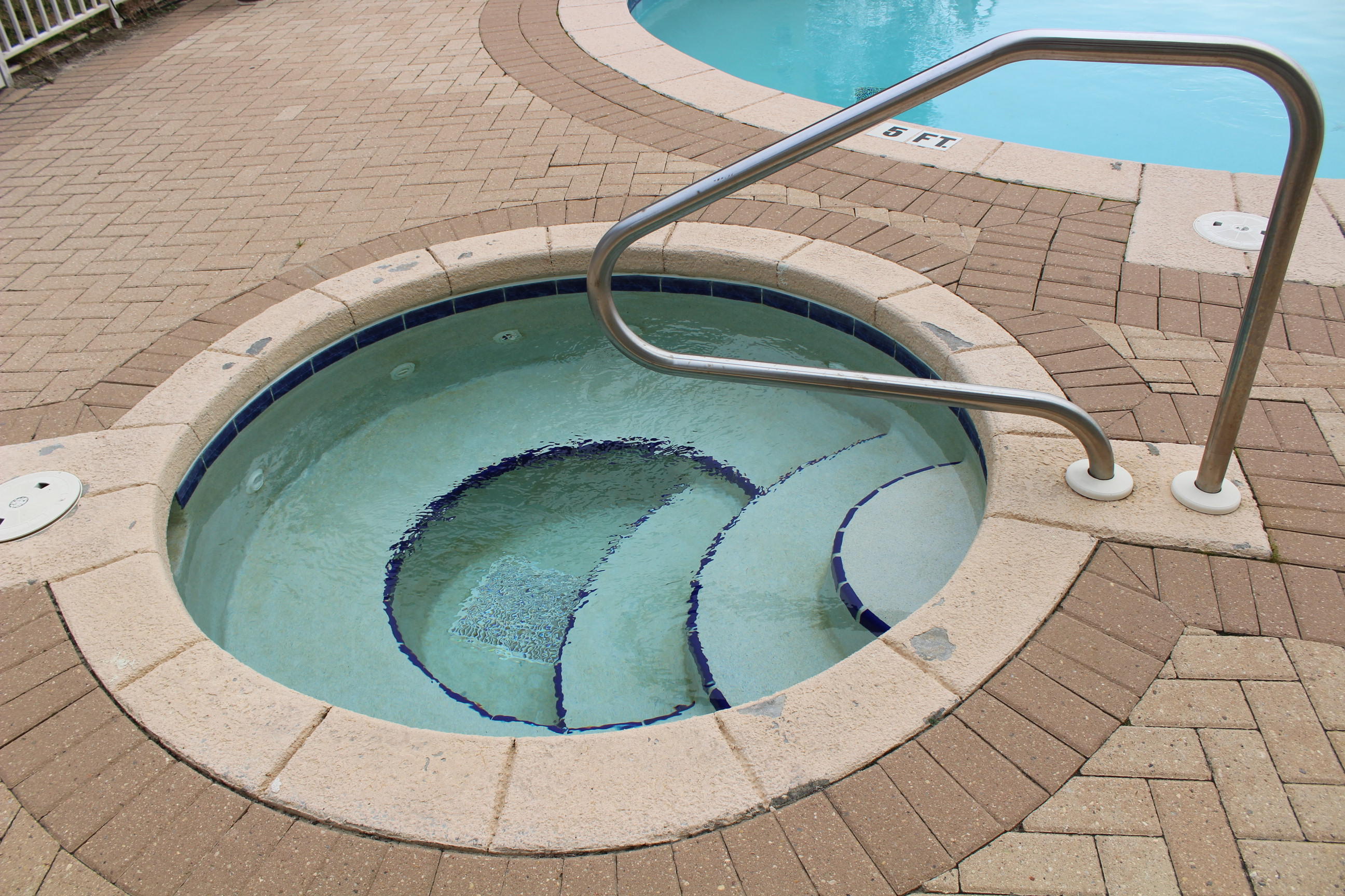 INTERCOASTAL POINTE - Residential