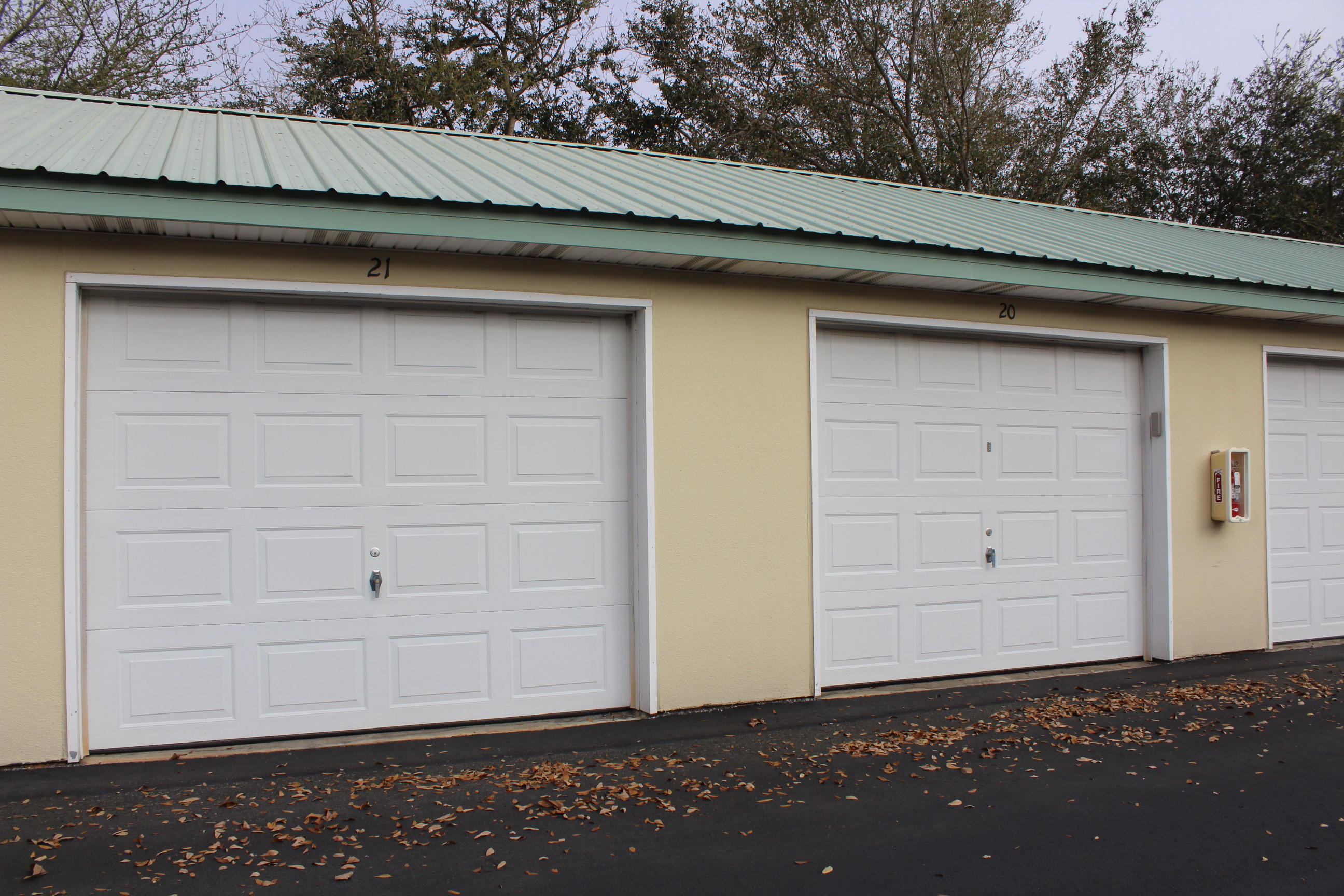 INTERCOASTAL POINTE - Residential