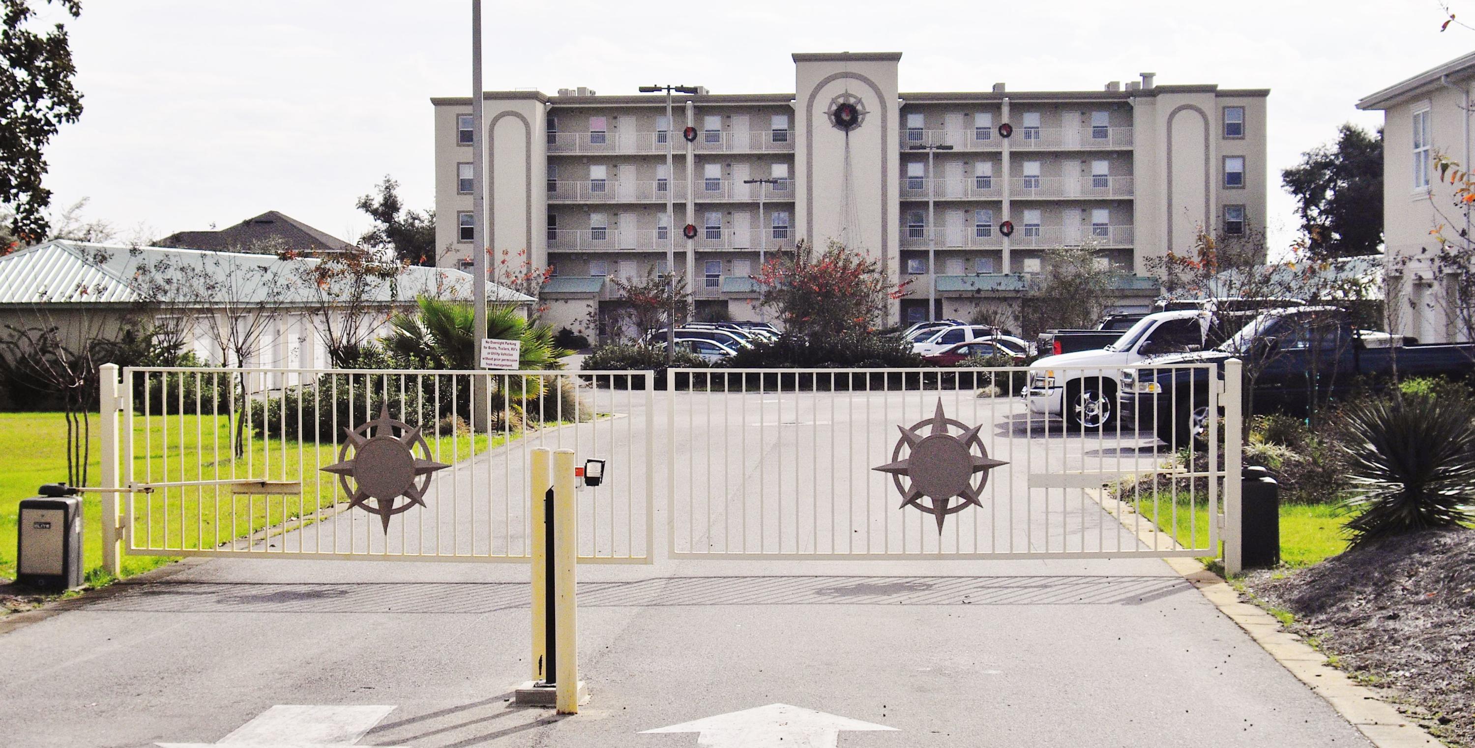 INTERCOASTAL POINTE - Residential