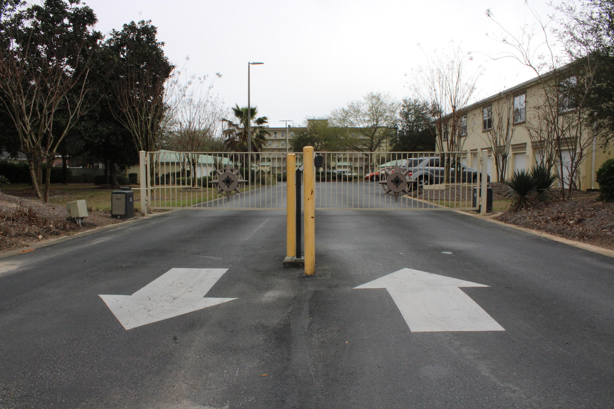 INTERCOASTAL POINTE - Residential